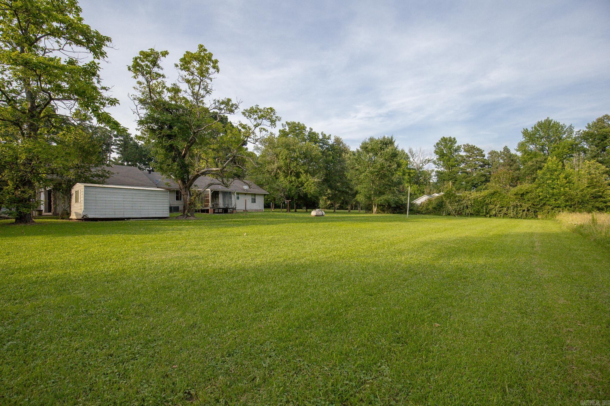 WOODLAWN - Residential