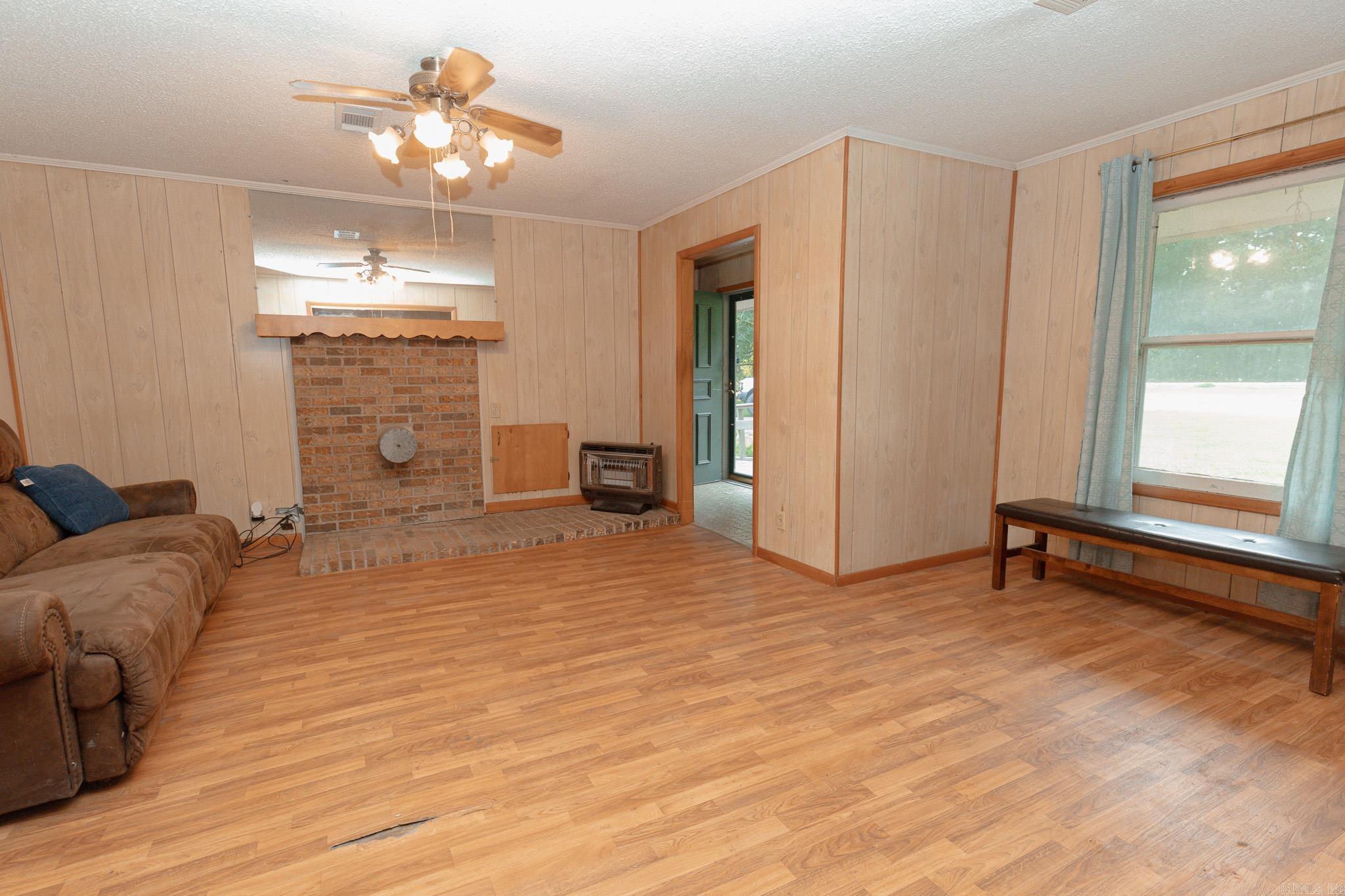 WOODLAWN - Residential