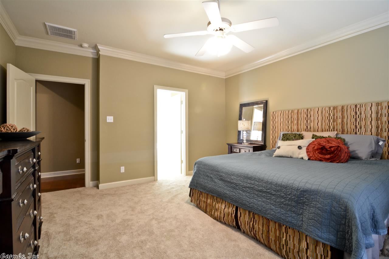 MILLERS CROSSING - Residential