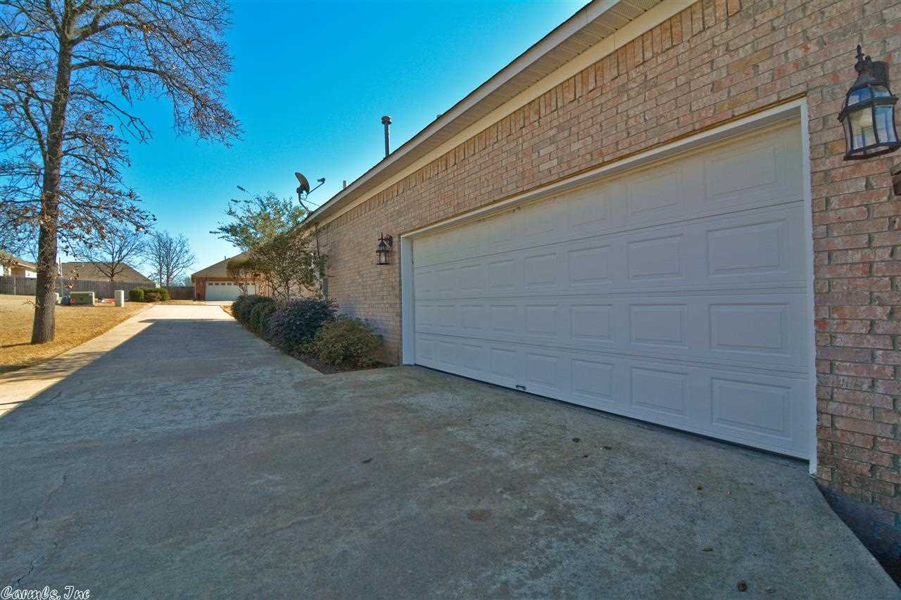 MILLERS CROSSING - Residential