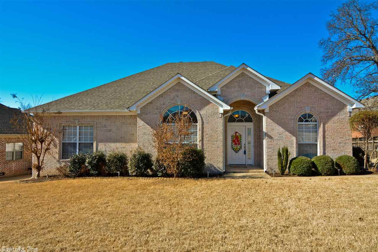 Beautiful One Owner Home in Millers Crossing.  This home has an open floor plan w/a formal dining room or office.  The Kitchen Features: Corian Countertops, Gas Cooktop, Wall Oven & Microwave, Stainless Appliances, & Kitchen Island.  Hardwoods Throughout Living Area. Large Master bedroom. Master Bathroom Features: Double Vanity, Jacuzzi Tub, Walk-in Shower, & Walk-In Closet. Other Bedrooms Include Walk-In Closets. Gas Fireplace. 2 Car Garage. Deck w/a rock patio for Entertaining.
