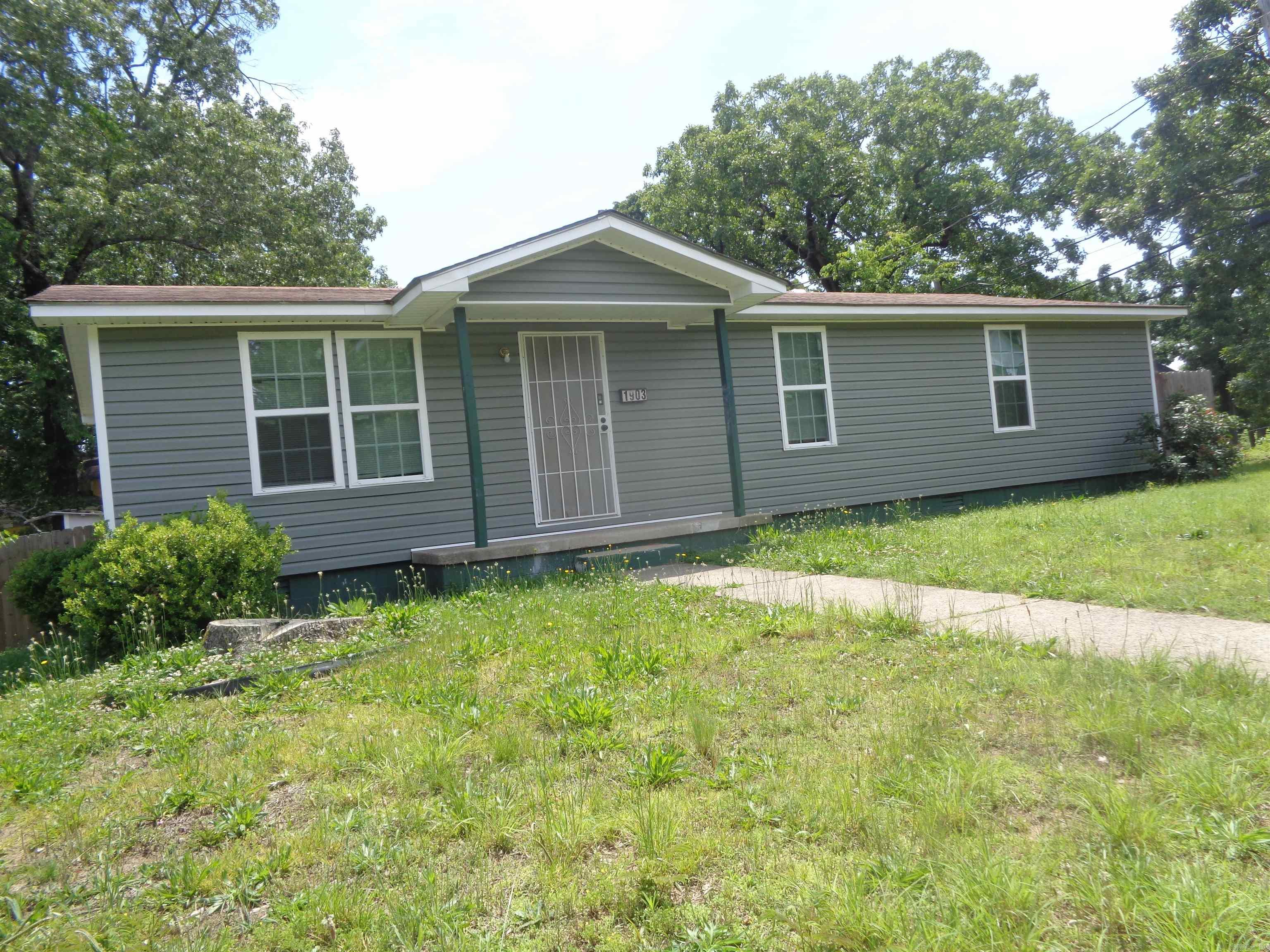 Flemming & Bradford - Residential Lease