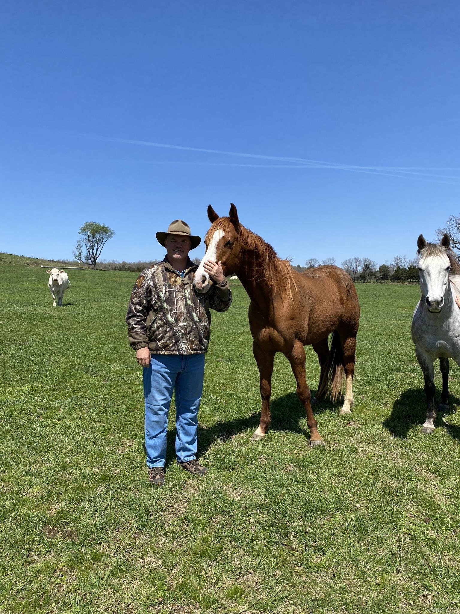 00-10-09 - River - Commercial Sale