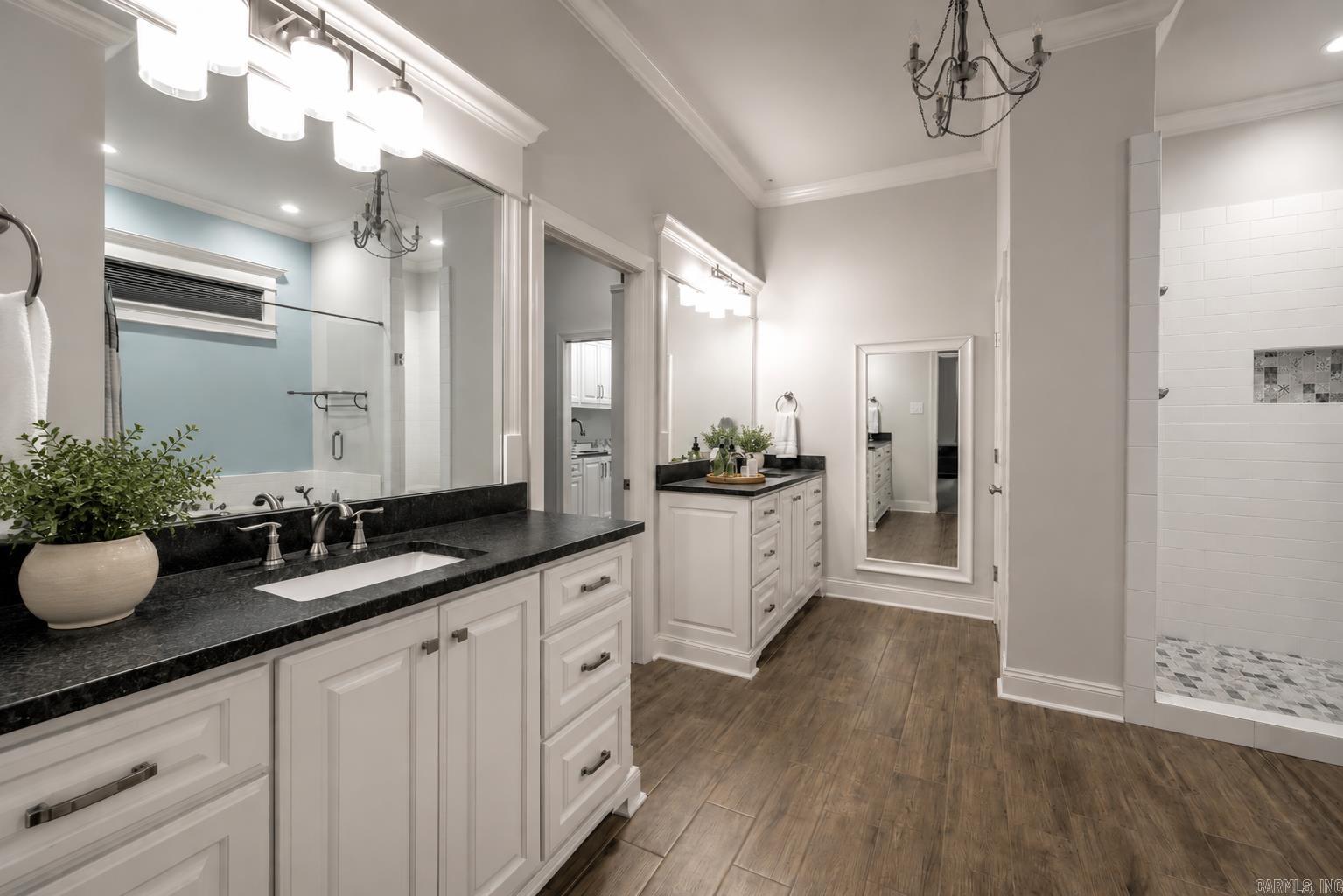 CHENAL VALLEY EPERNAY PLACE - Residential