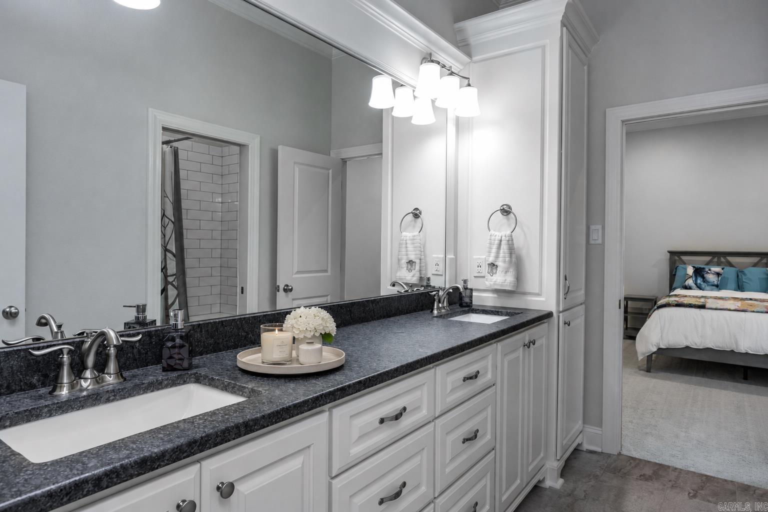 CHENAL VALLEY EPERNAY PLACE - Residential