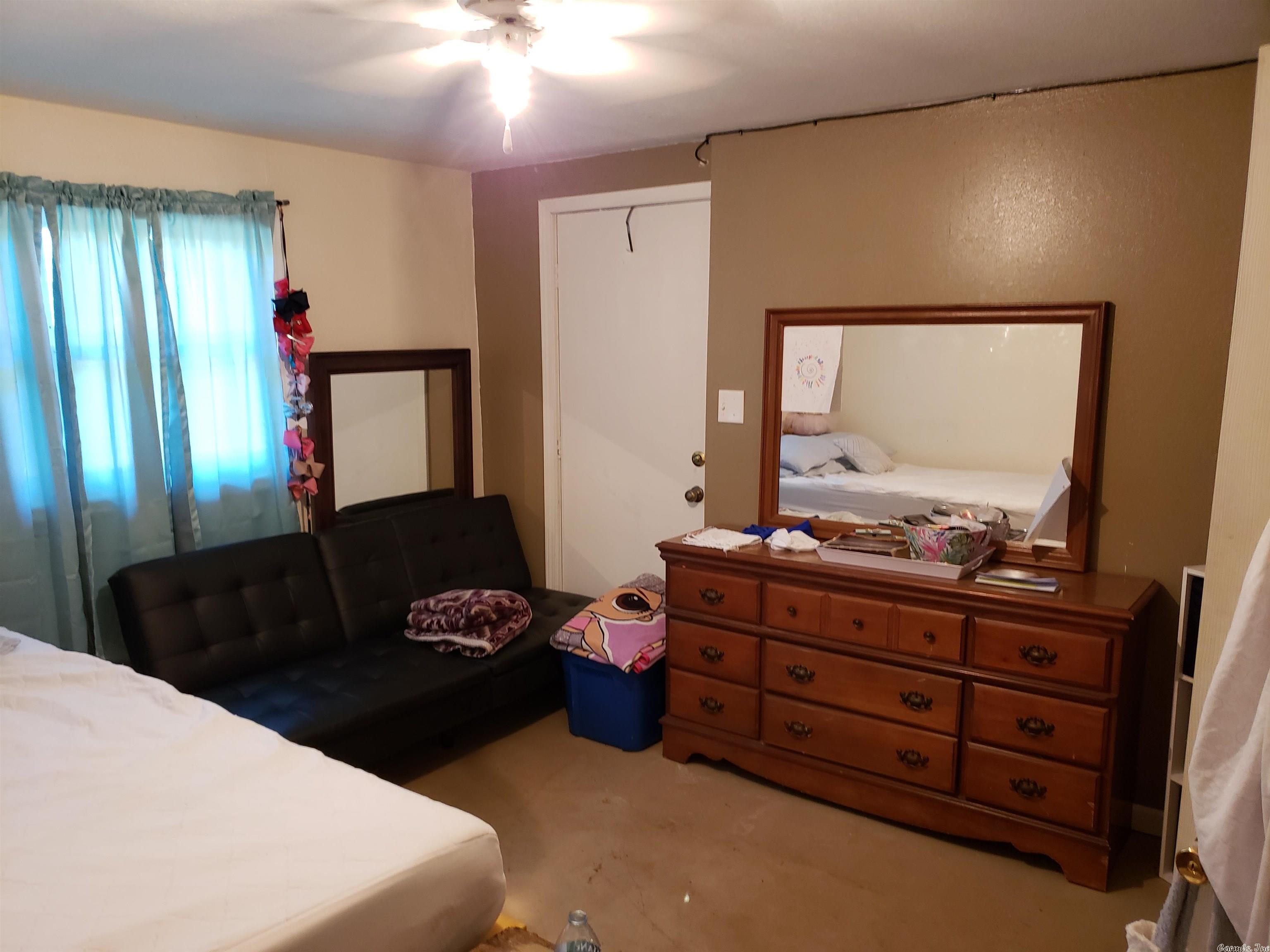 Chautauqua - Residential