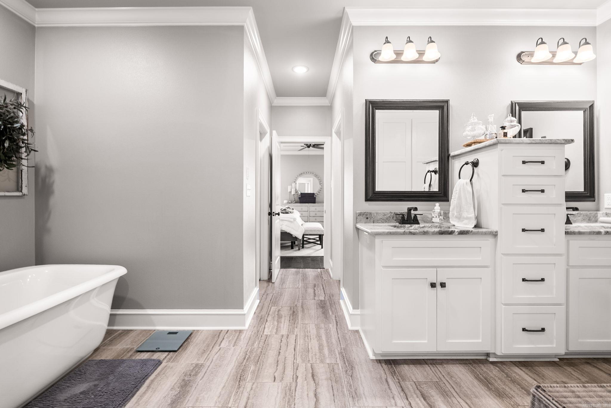 WINTERBROOK - Residential