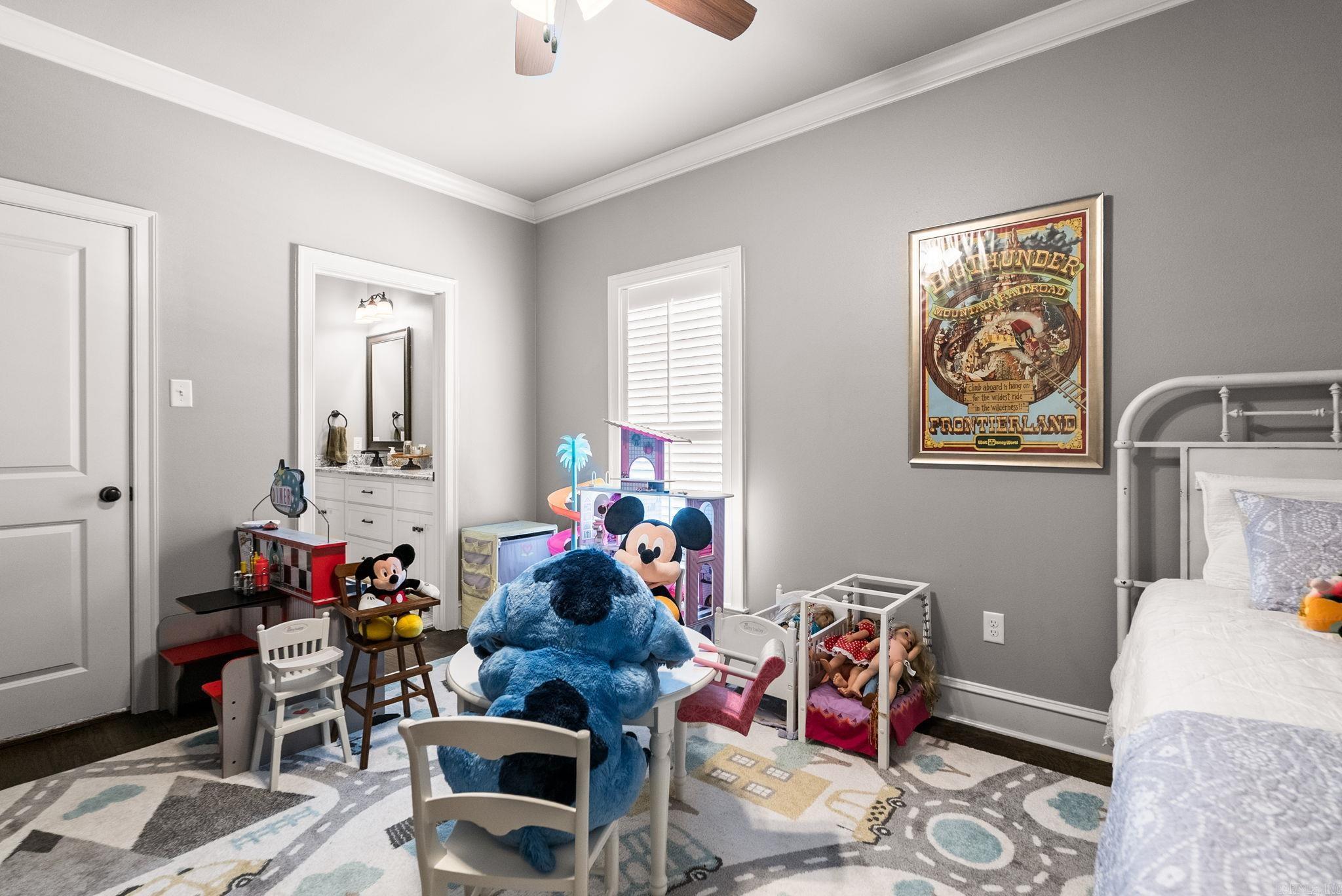 WINTERBROOK - Residential