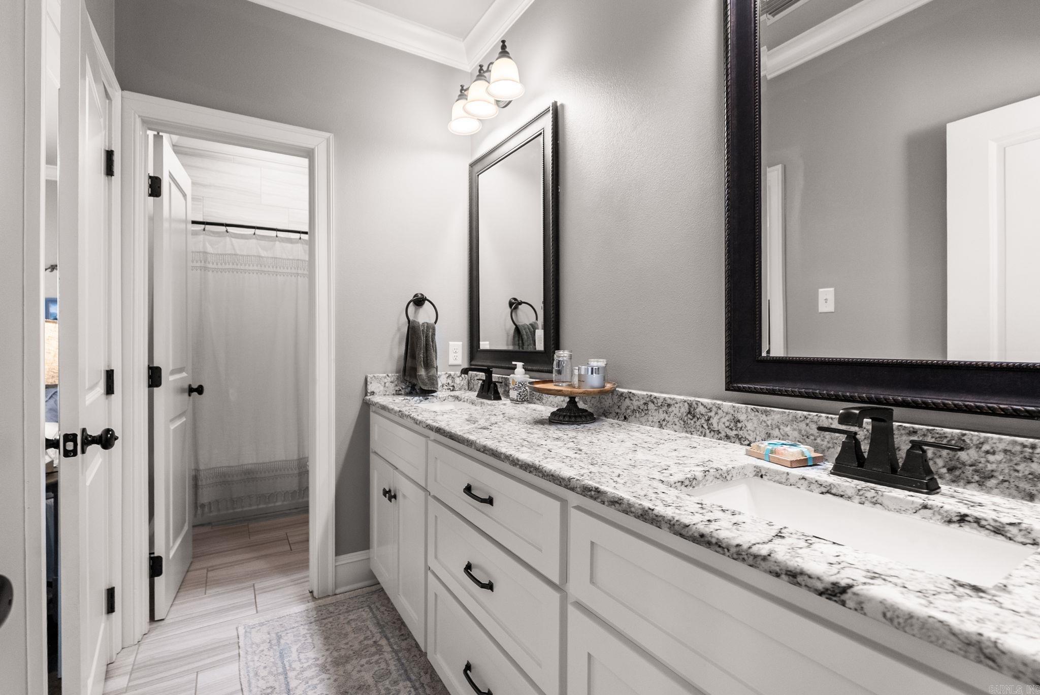 WINTERBROOK - Residential