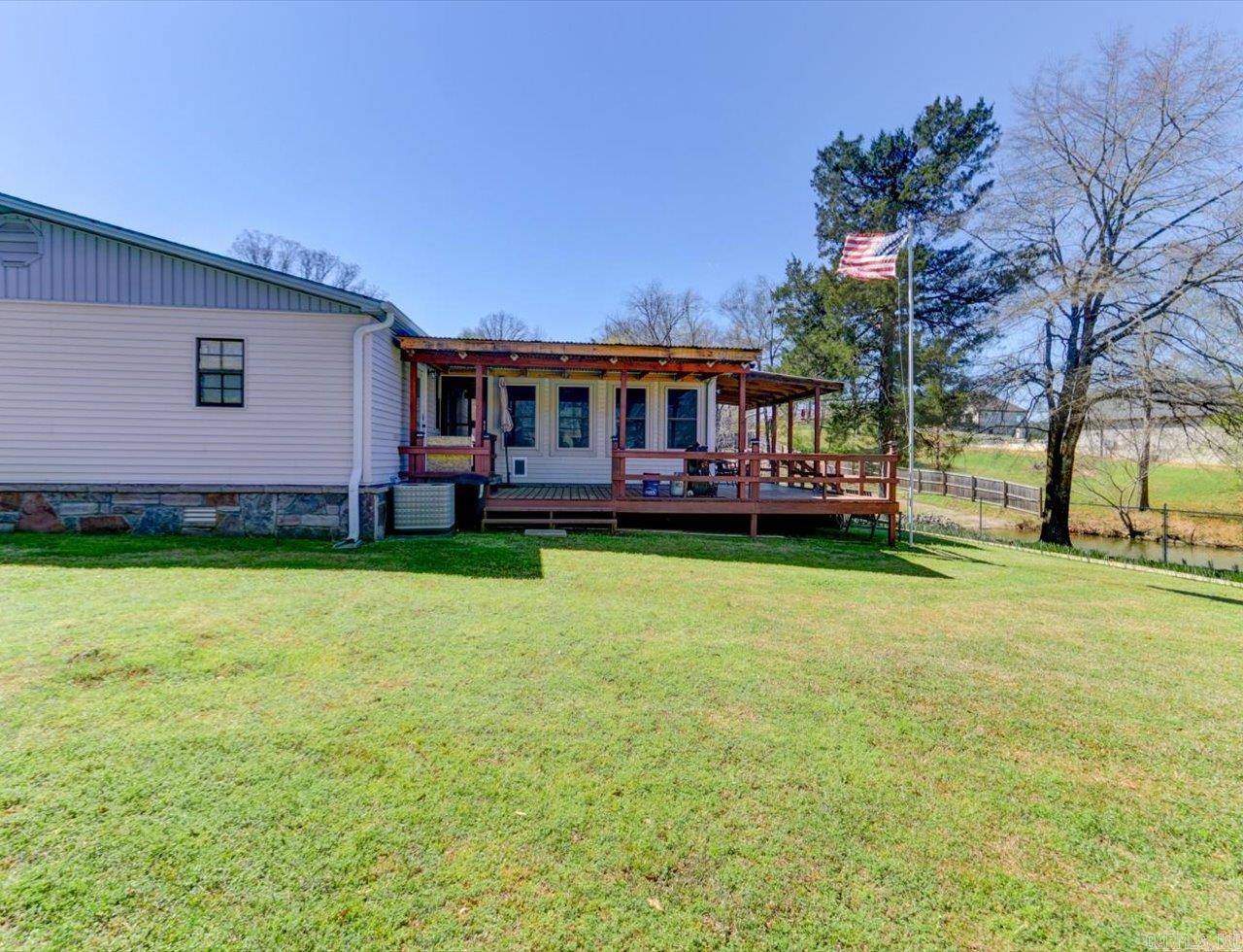 OAKRIDGE LAKE ESTATES - Residential