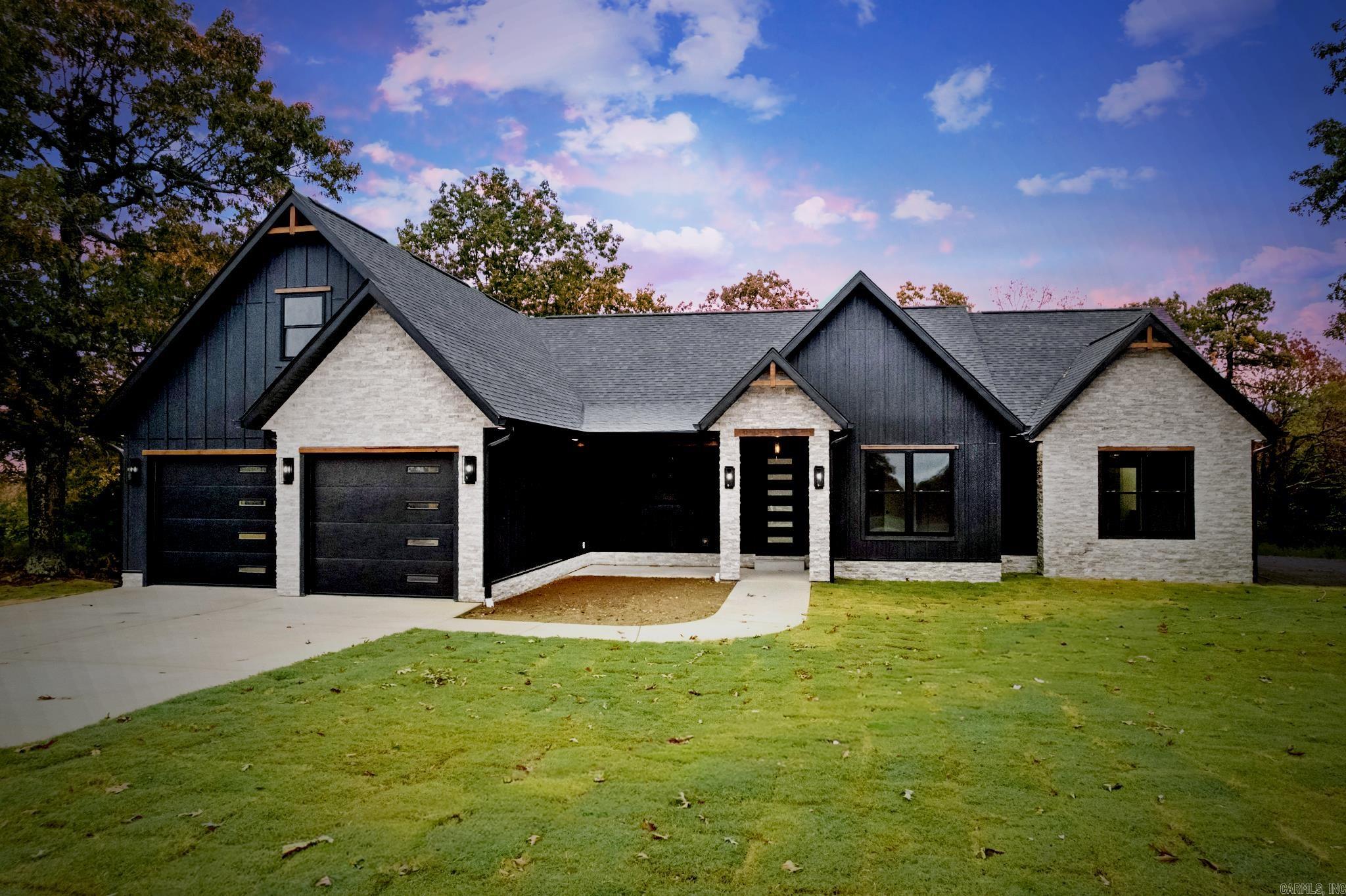 THE SUMMIT - Residential
