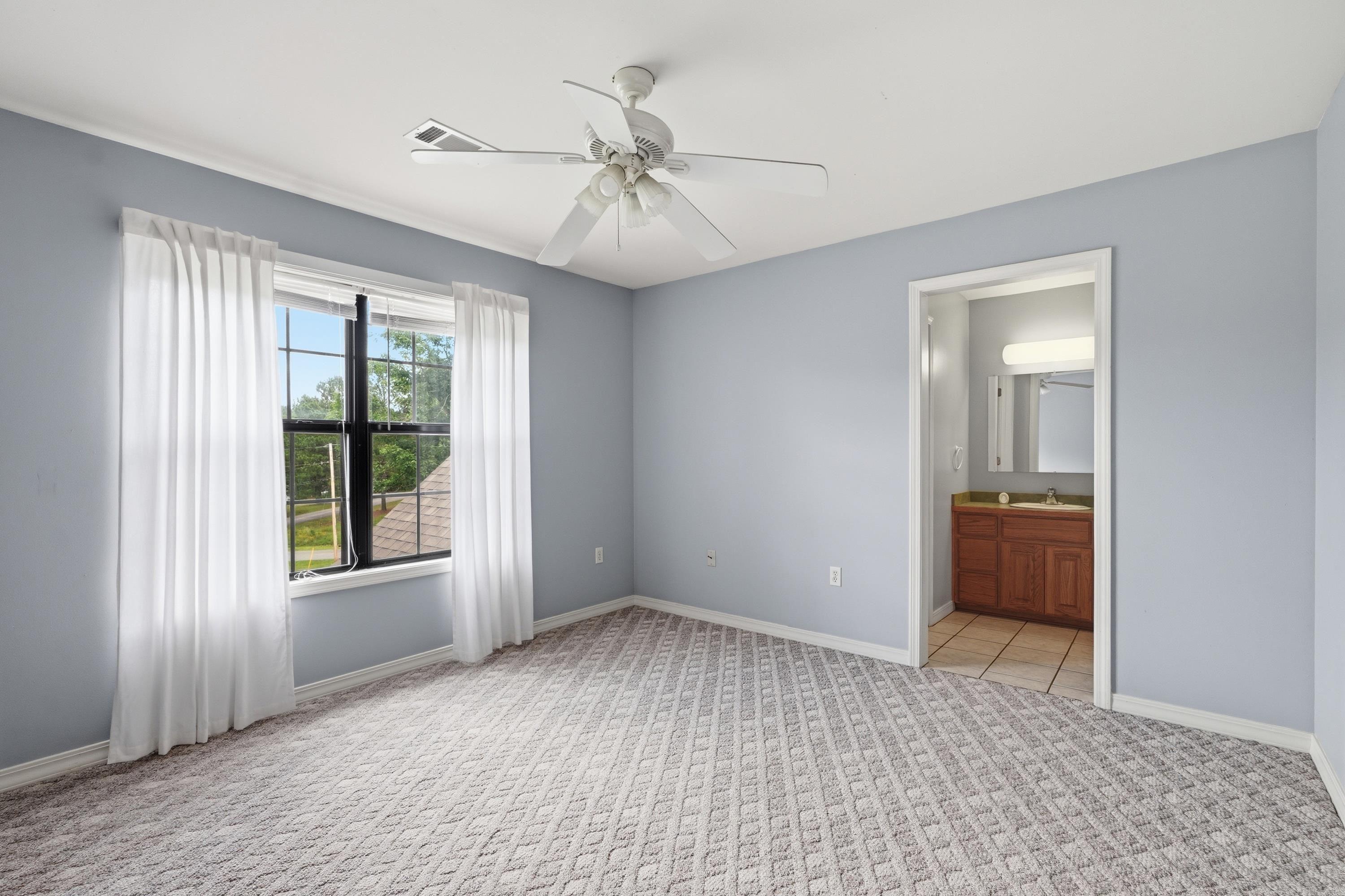 SUMMER HILL PLACE - Residential