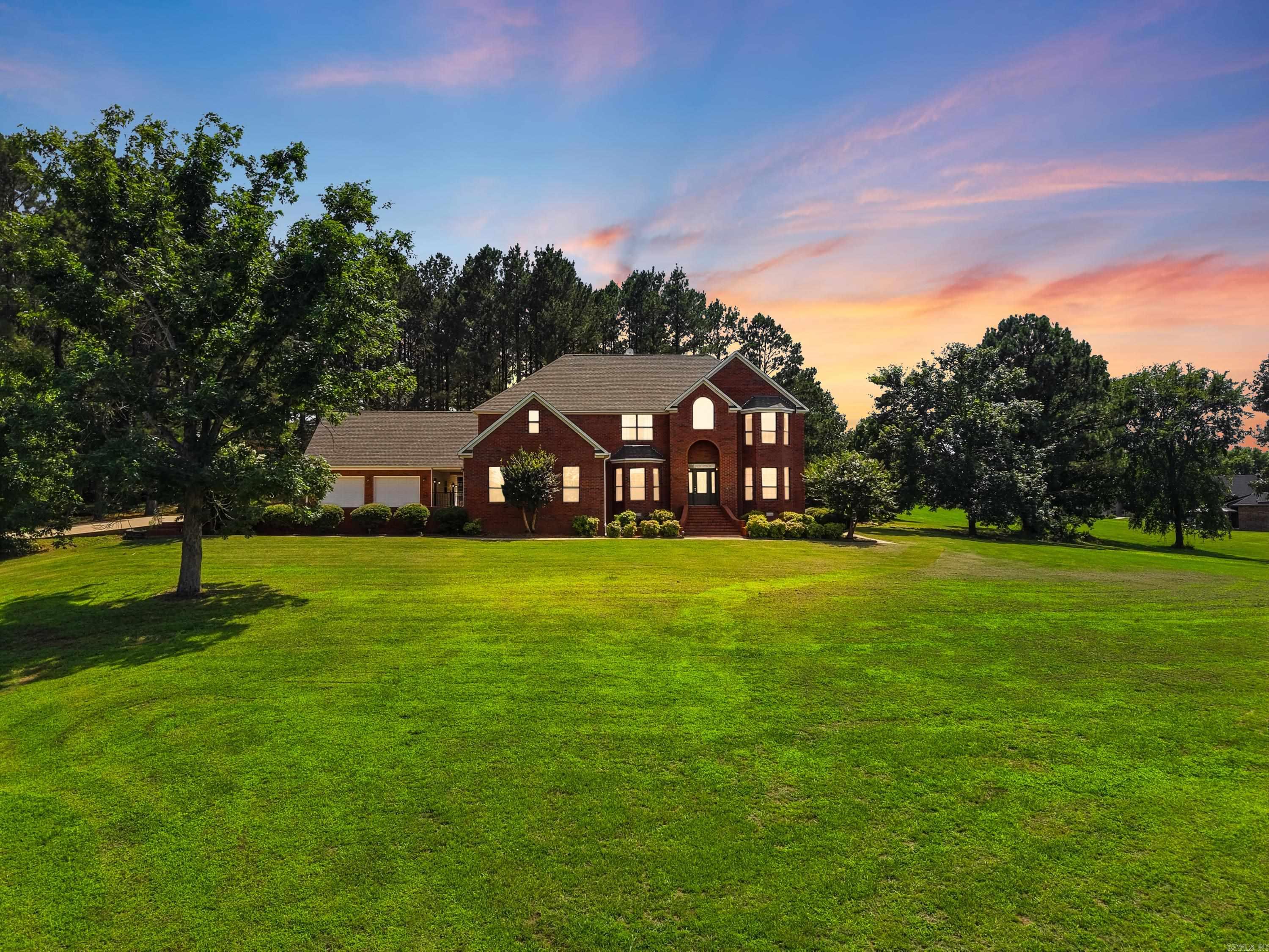 SUMMER HILL PLACE - Residential