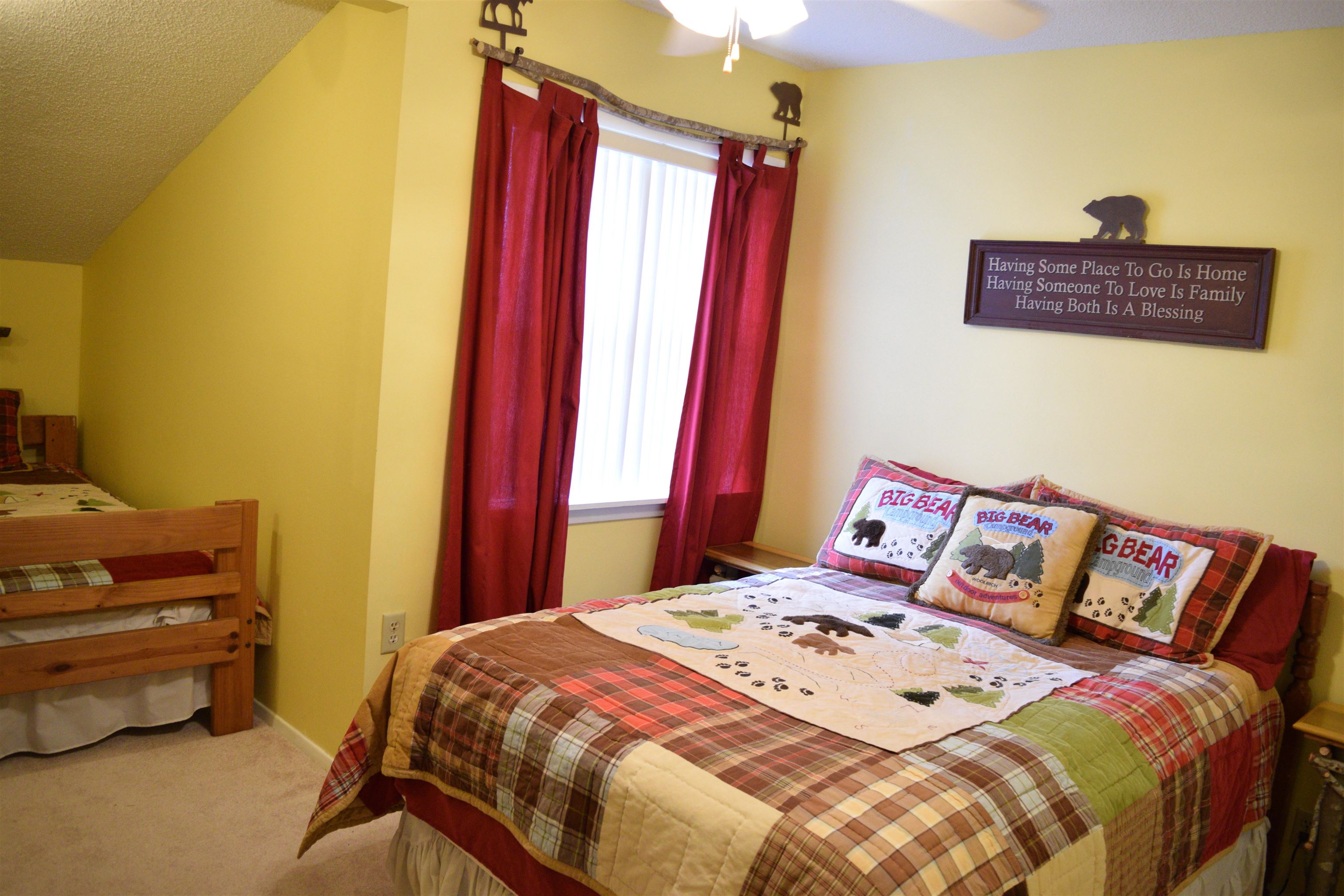Lakewood Hills Condo - Residential