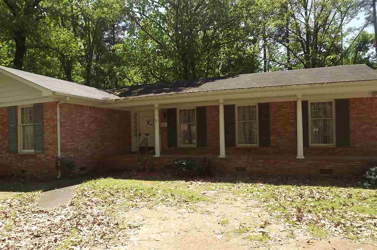 Nice 3BR/2BA  home in great neighborhood.Call and schedule your appointment today! Property is being sold subject to HUD Guidelines 24 CFR 206.125.