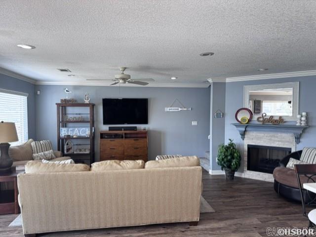 POINTE VILLAS HPR - Residential