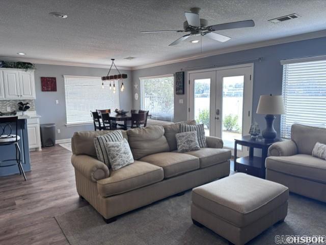 POINTE VILLAS HPR - Residential