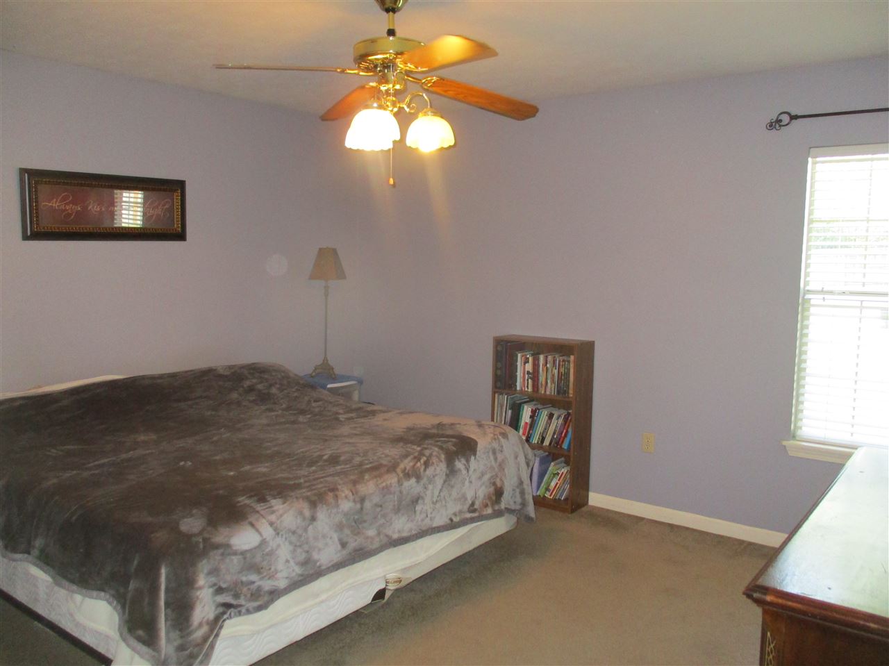 HUNTERS COVE - Residential