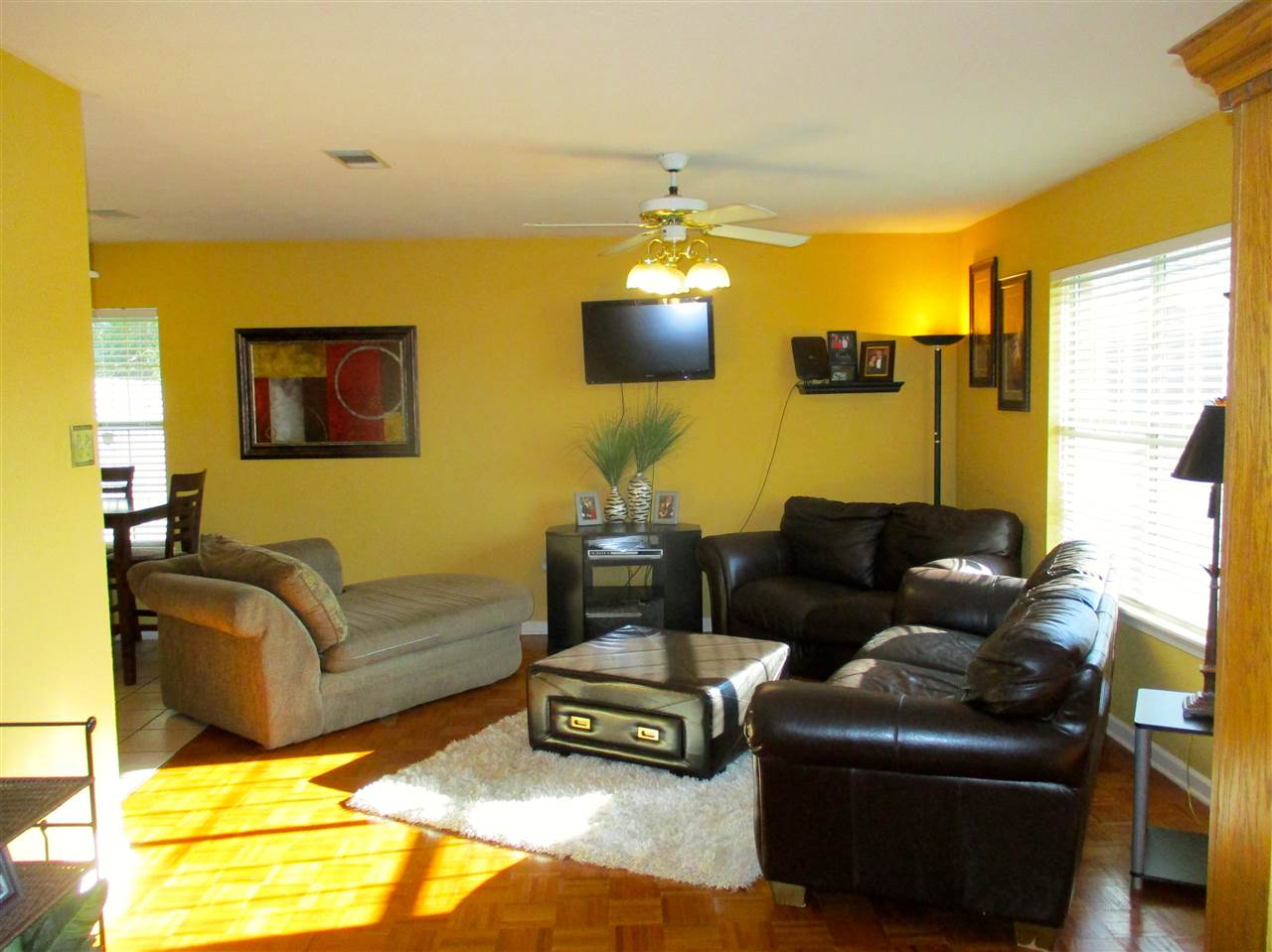 HUNTERS COVE - Residential