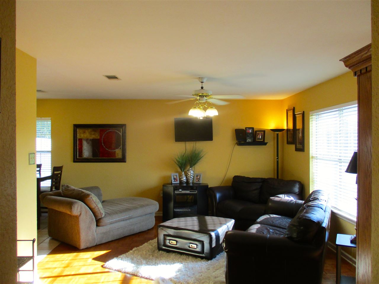 HUNTERS COVE - Residential