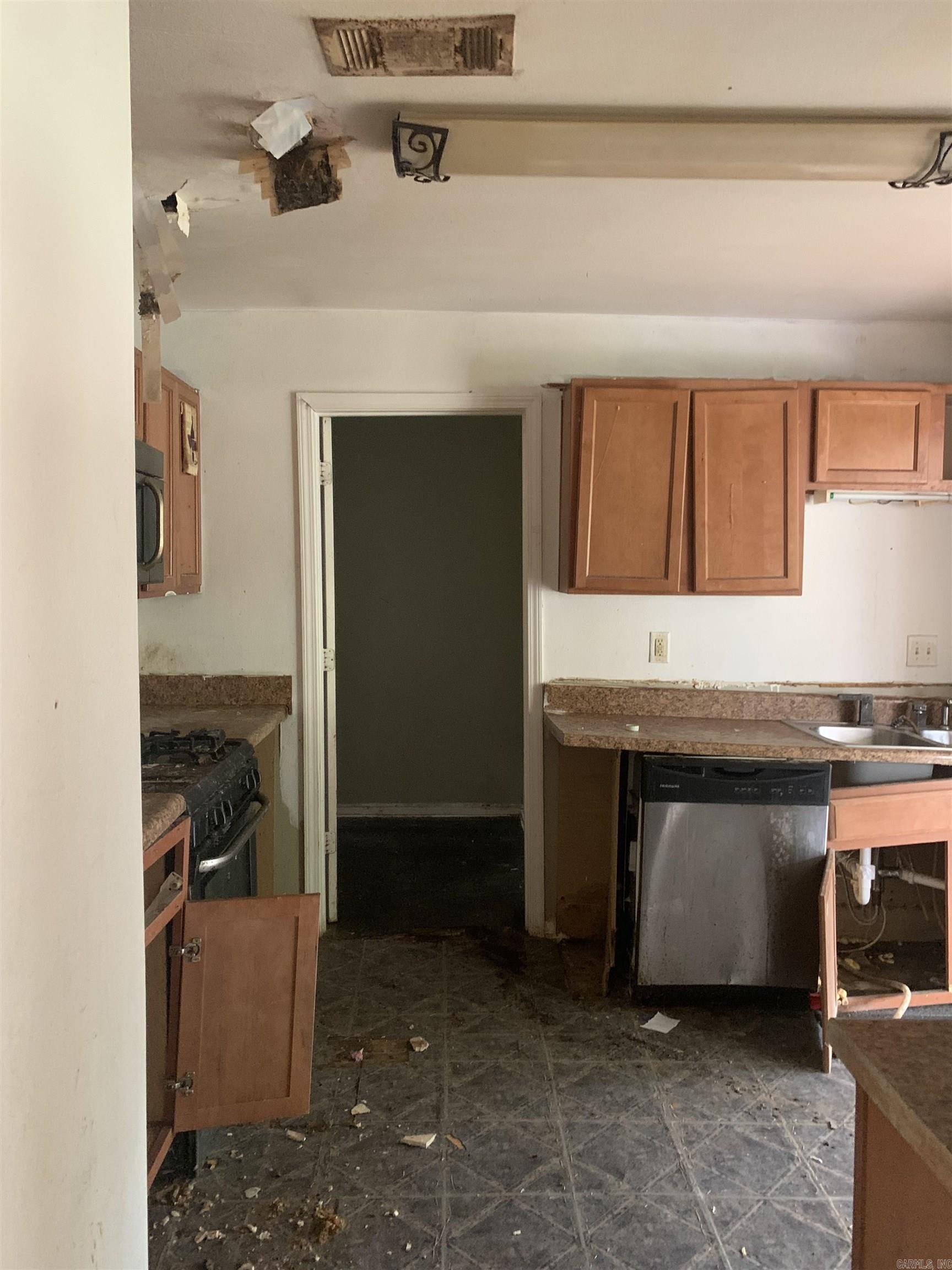 CITY OF LR L16 - Residential