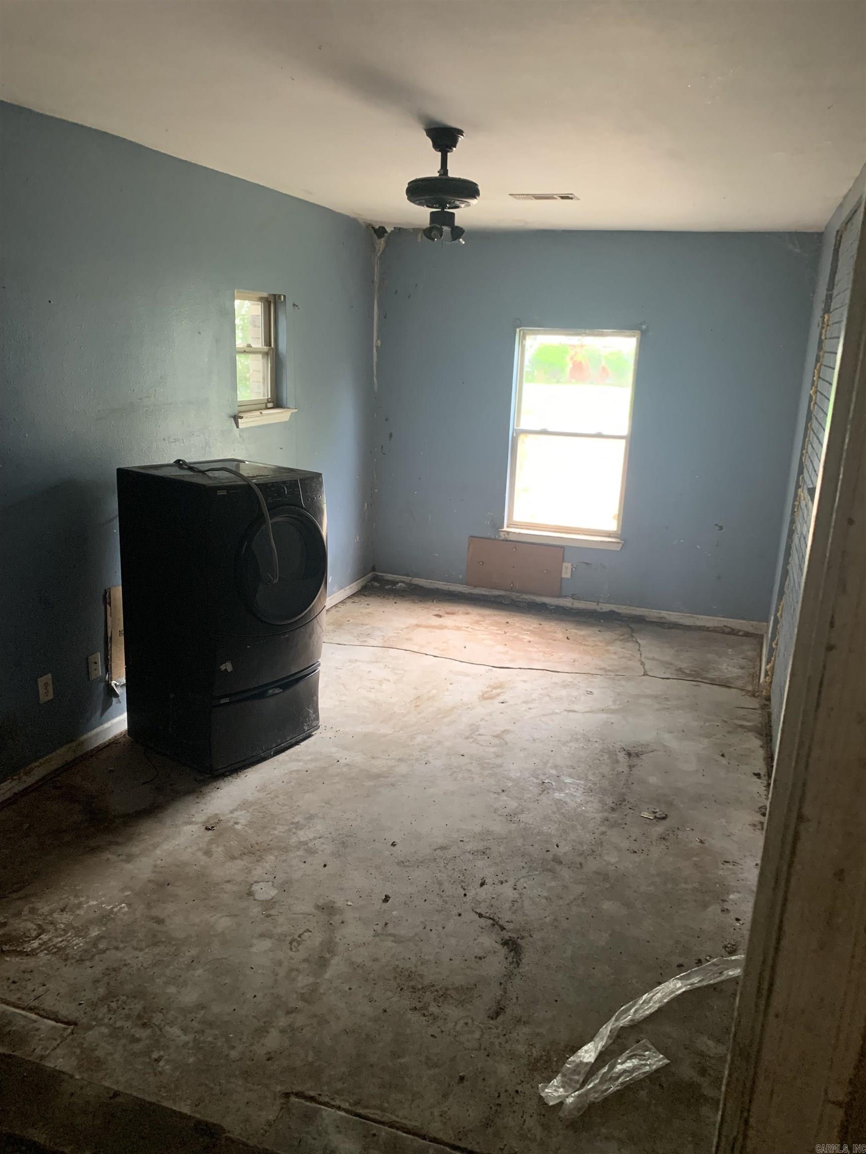 CITY OF LR L16 - Residential