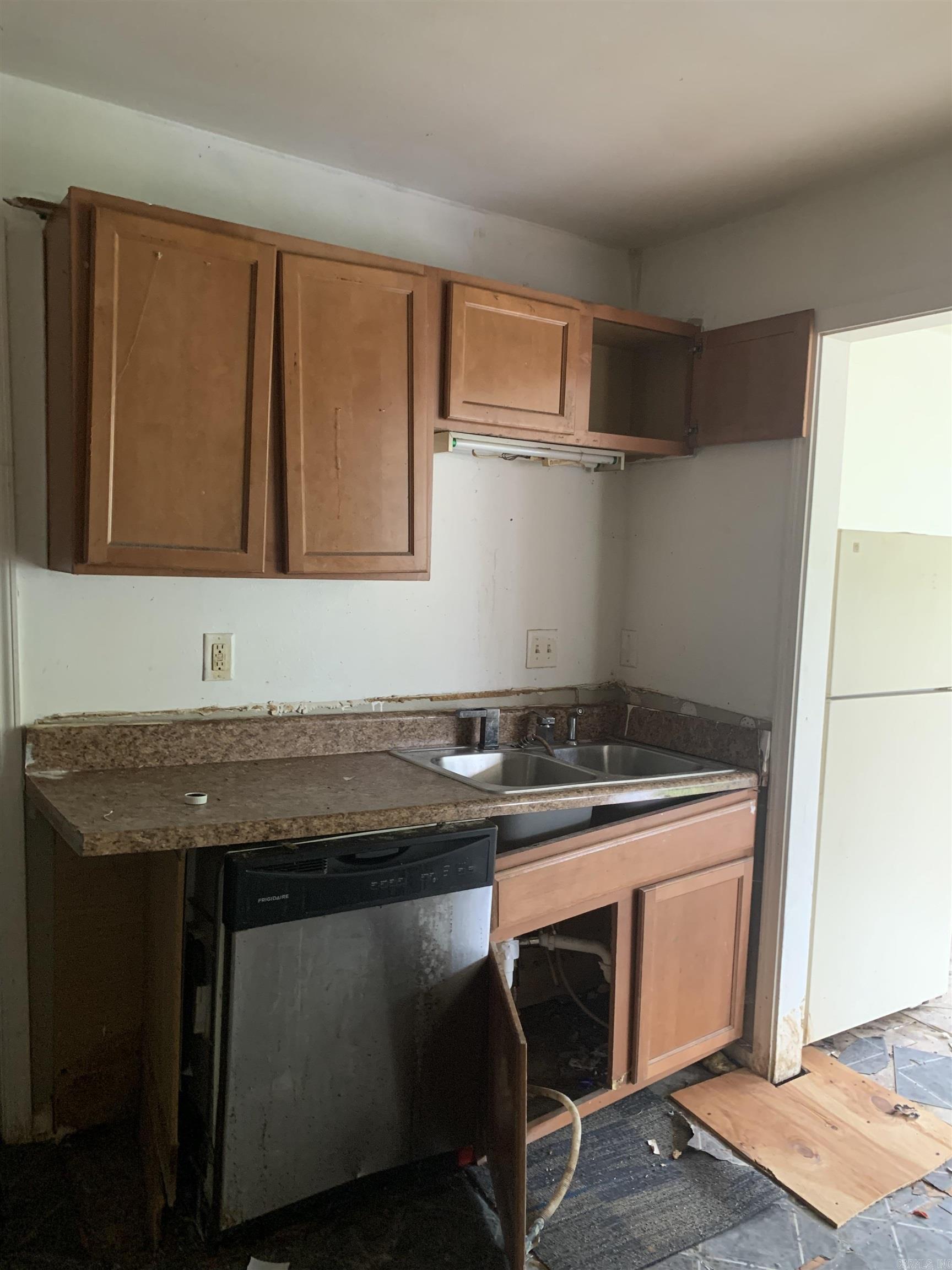 CITY OF LR L16 - Residential