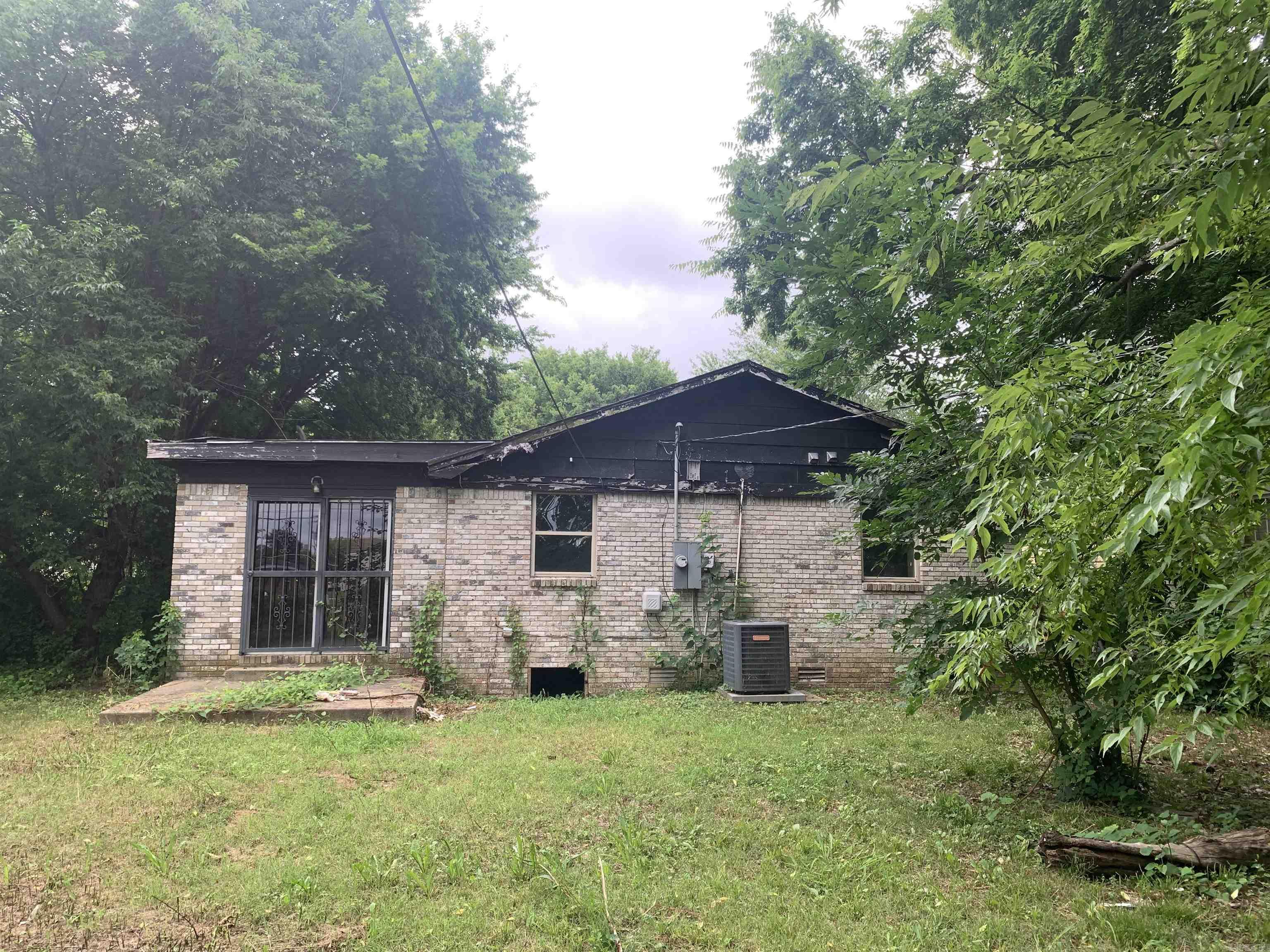 CITY OF LR L16 - Residential