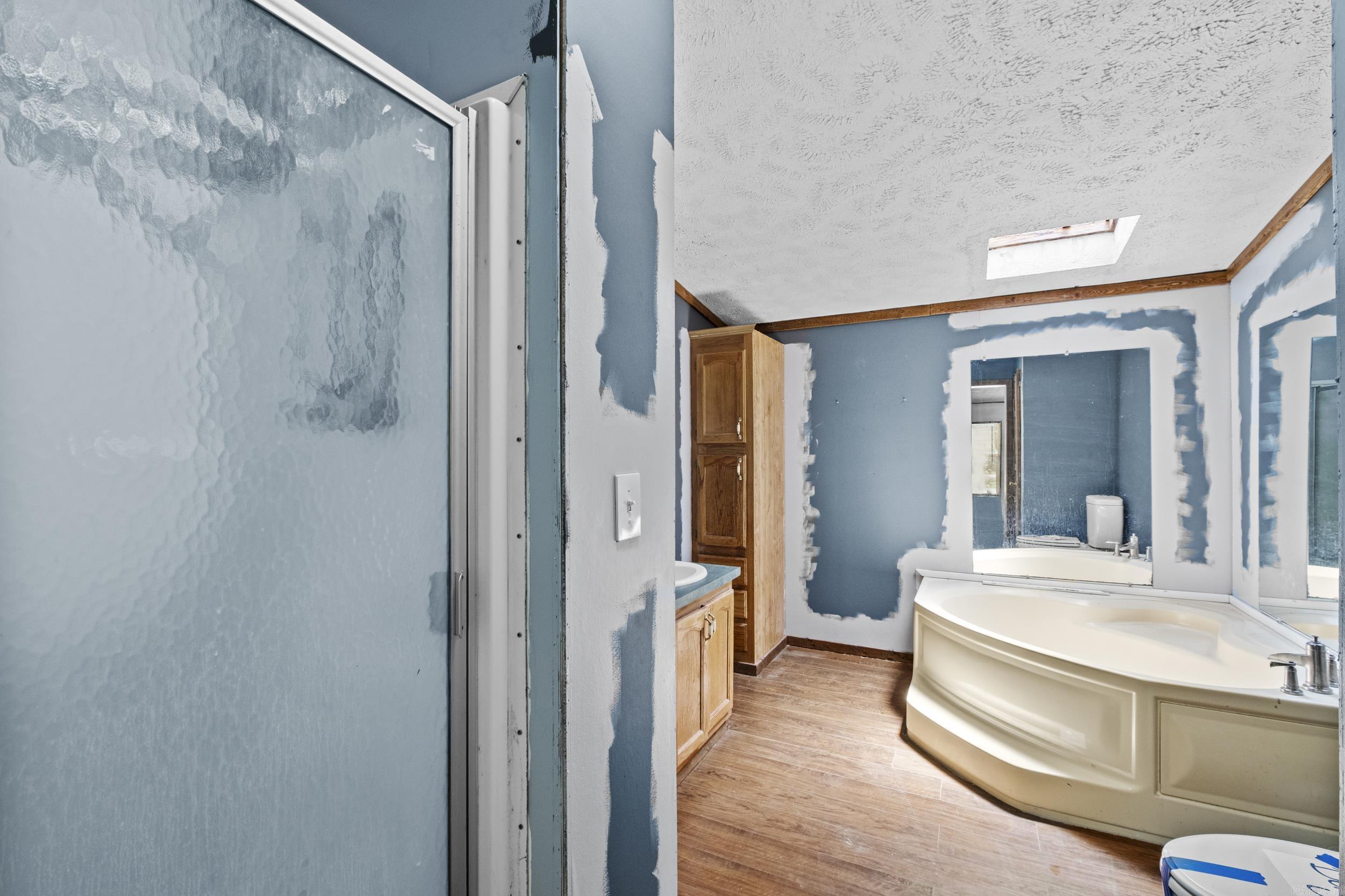 HAKME EST - Residential
