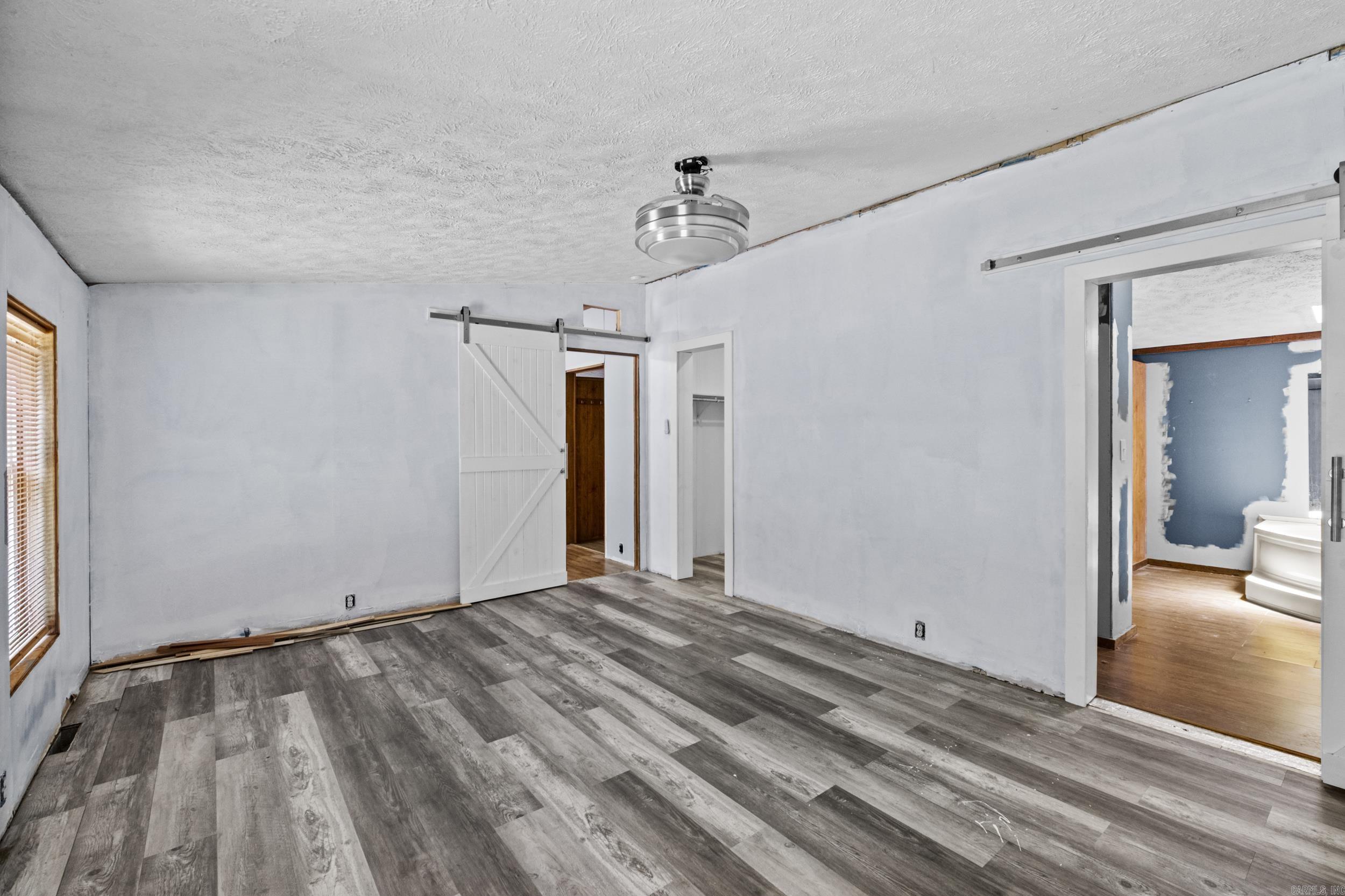 HAKME EST - Residential
