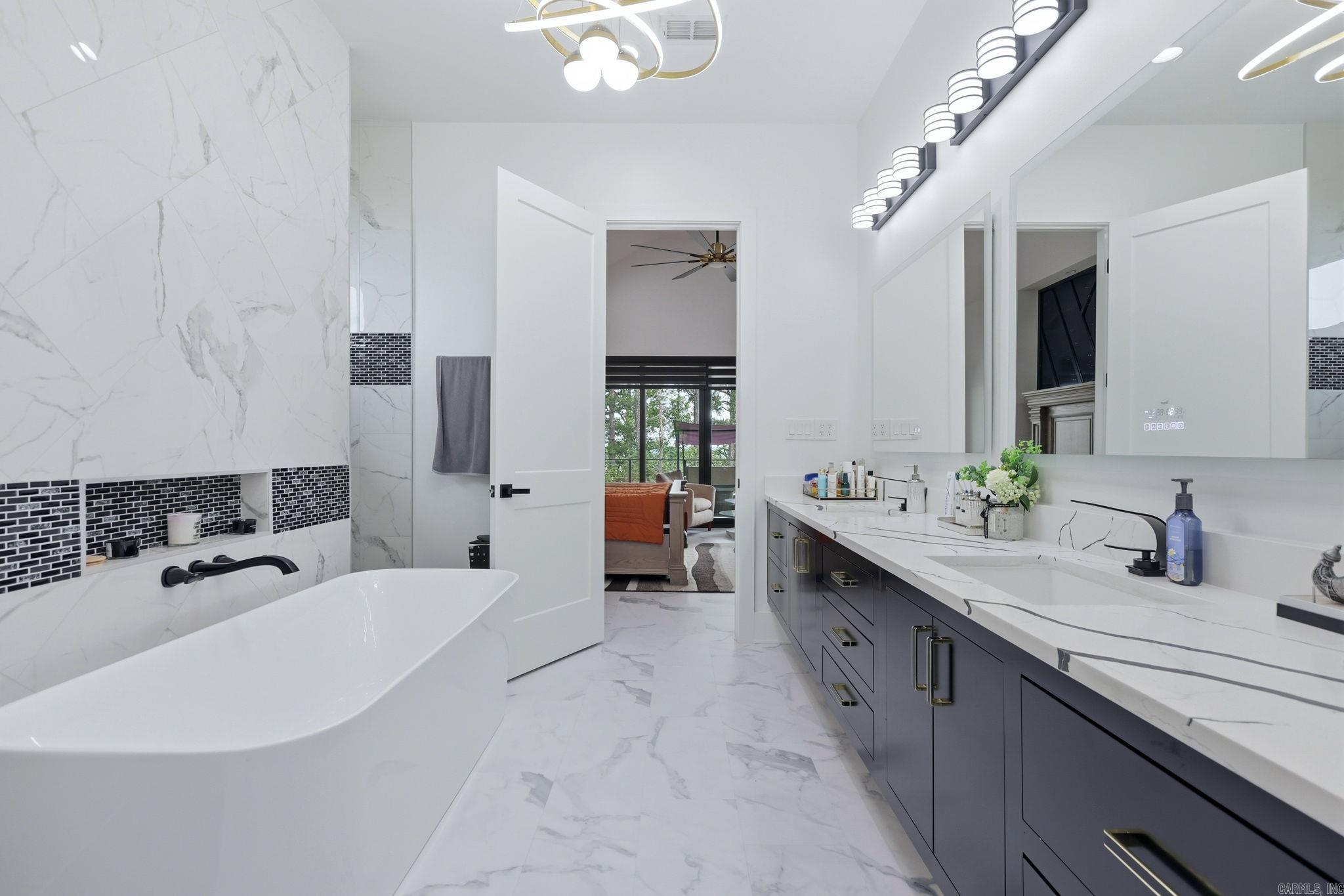 CHENAL VALLEY FALSTONE COURT - Residential
