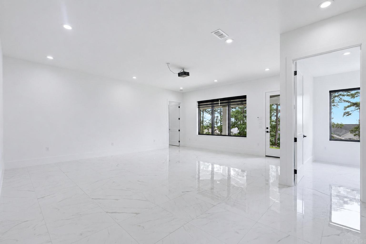 CHENAL VALLEY FALSTONE COURT - Residential