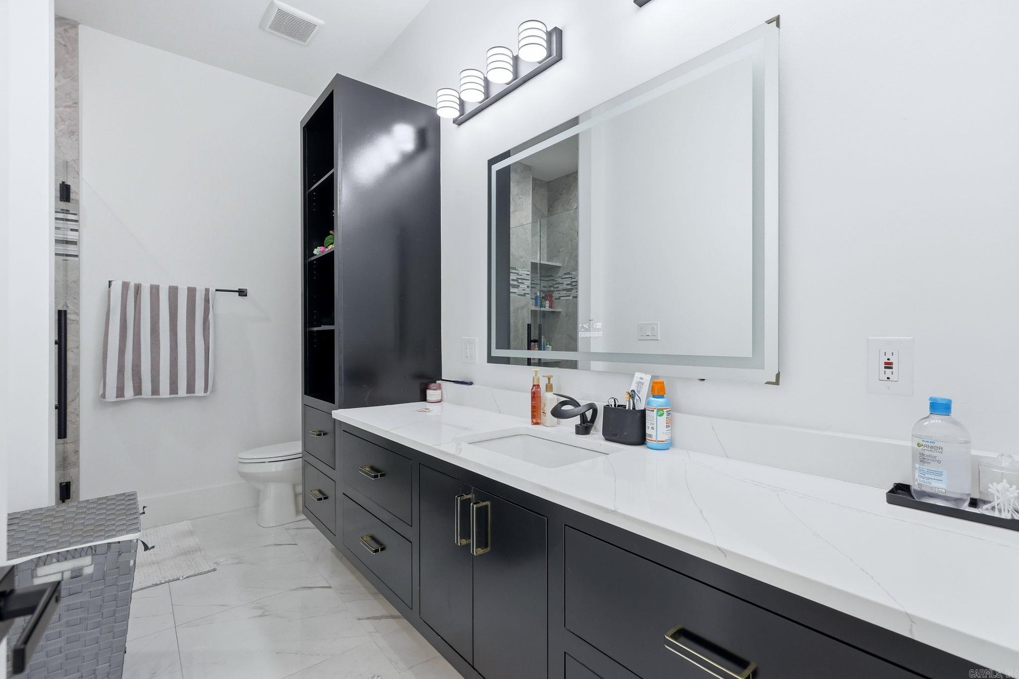 CHENAL VALLEY FALSTONE COURT - Residential