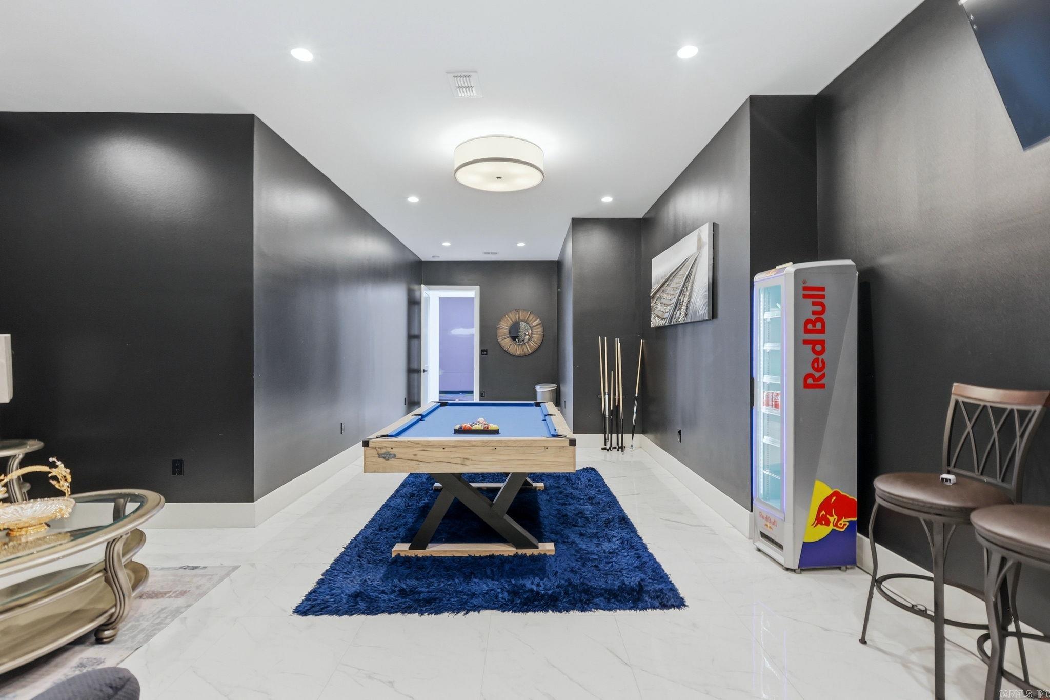 CHENAL VALLEY FALSTONE COURT - Residential