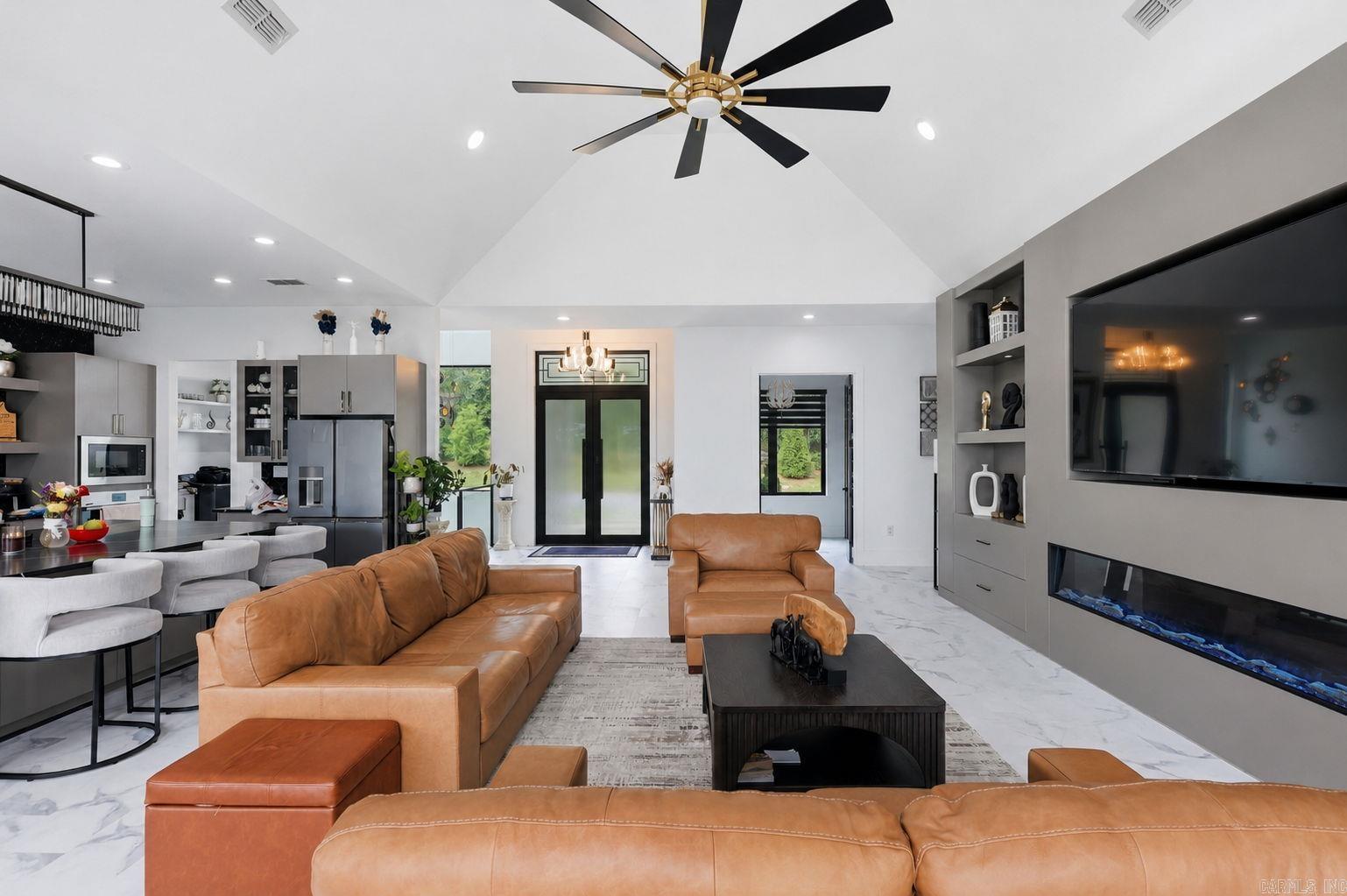CHENAL VALLEY FALSTONE COURT - Residential
