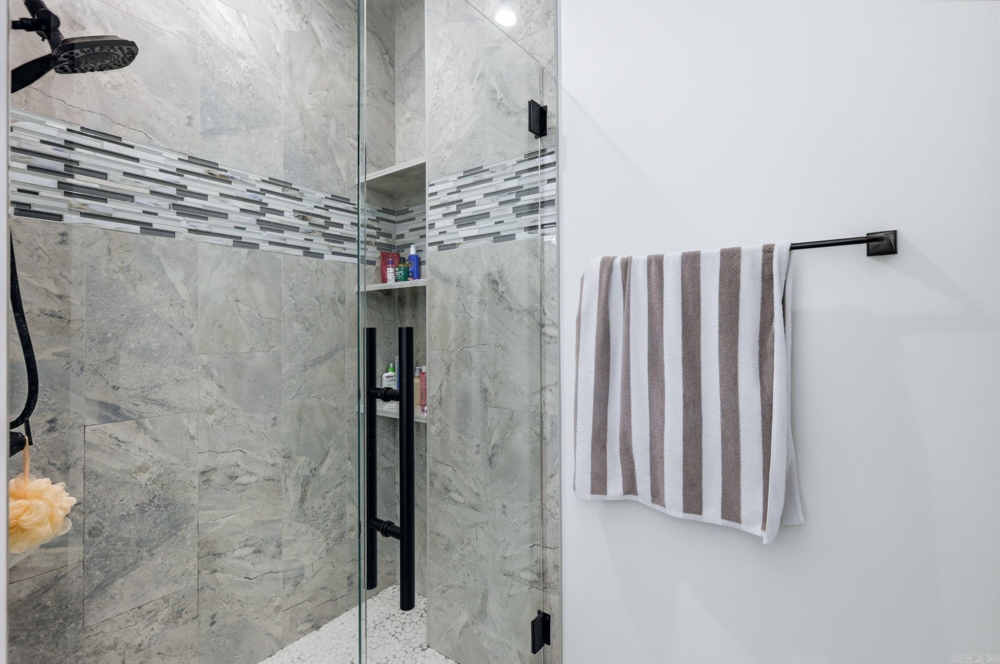 CHENAL VALLEY FALSTONE COURT - Residential