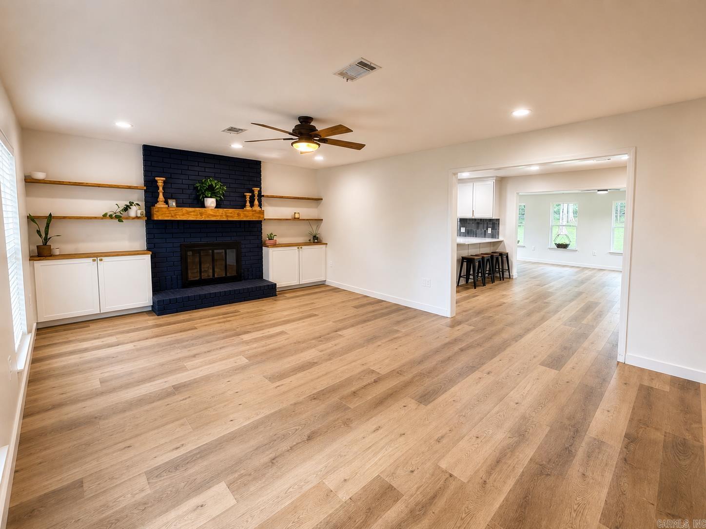 BAINBRIDGE - Residential