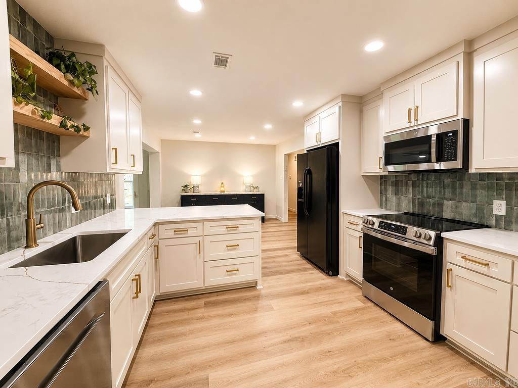 BAINBRIDGE - Residential