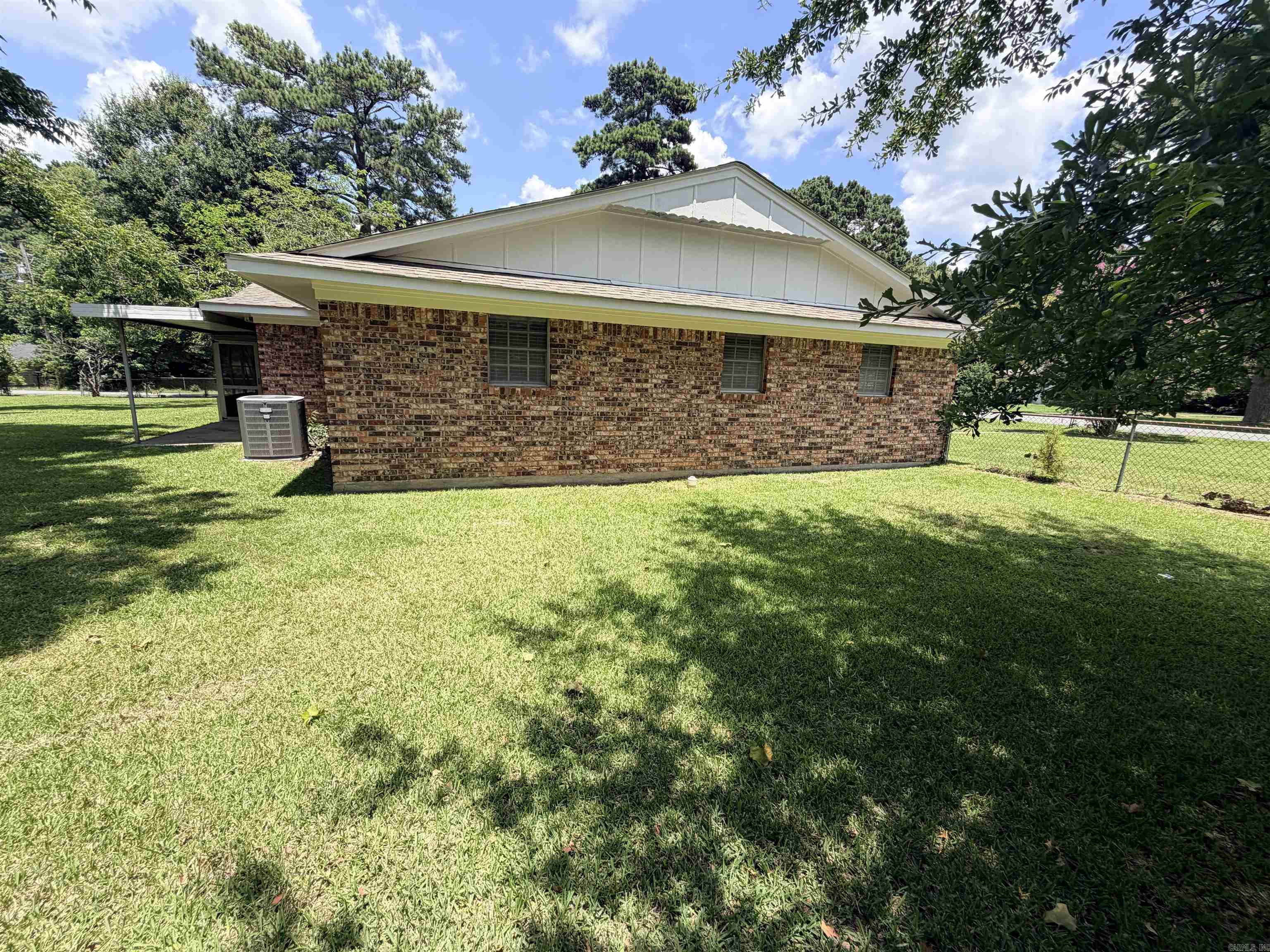 PINEWOOD ADD - Residential
