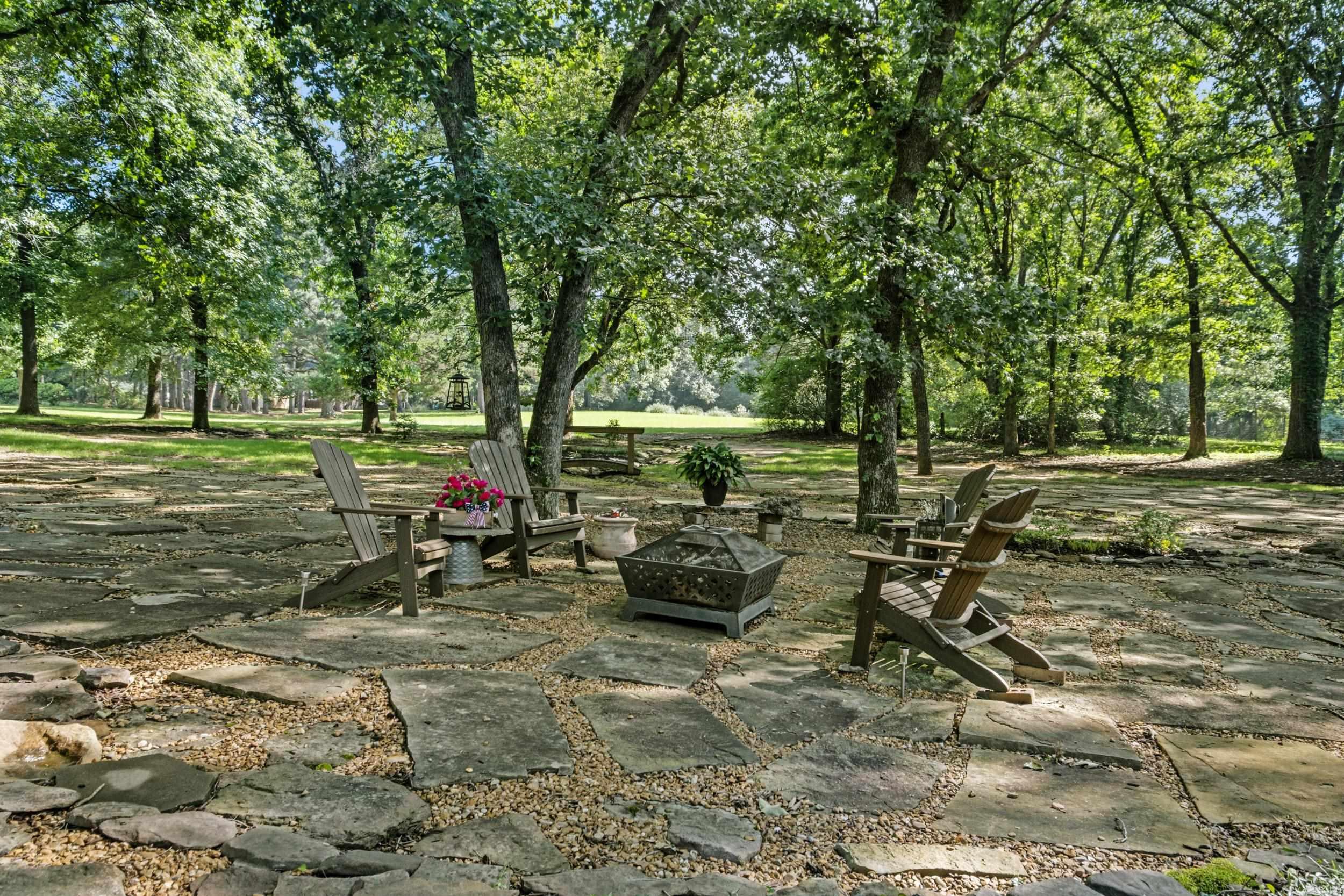 COUNTRY CLUB EAST ADD (SEARCY) - Residential