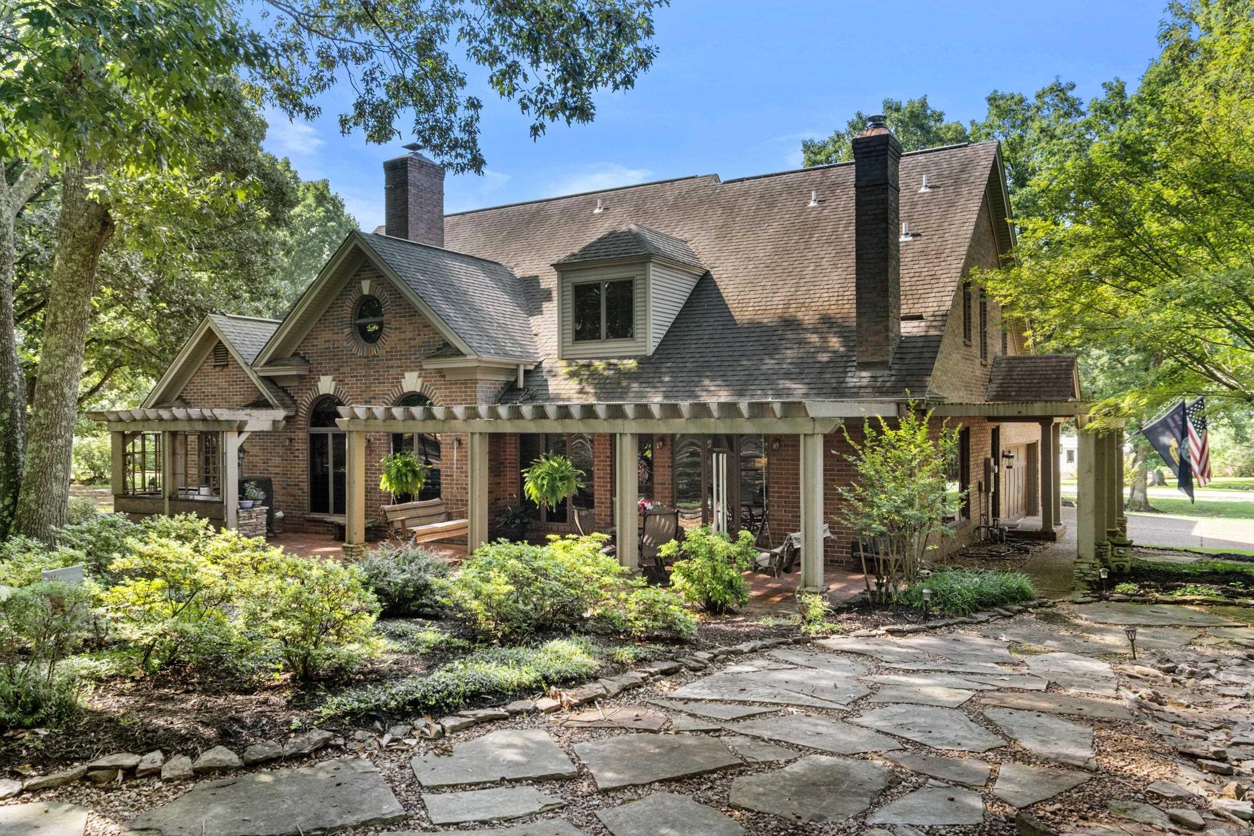 COUNTRY CLUB EAST ADD (SEARCY) - Residential