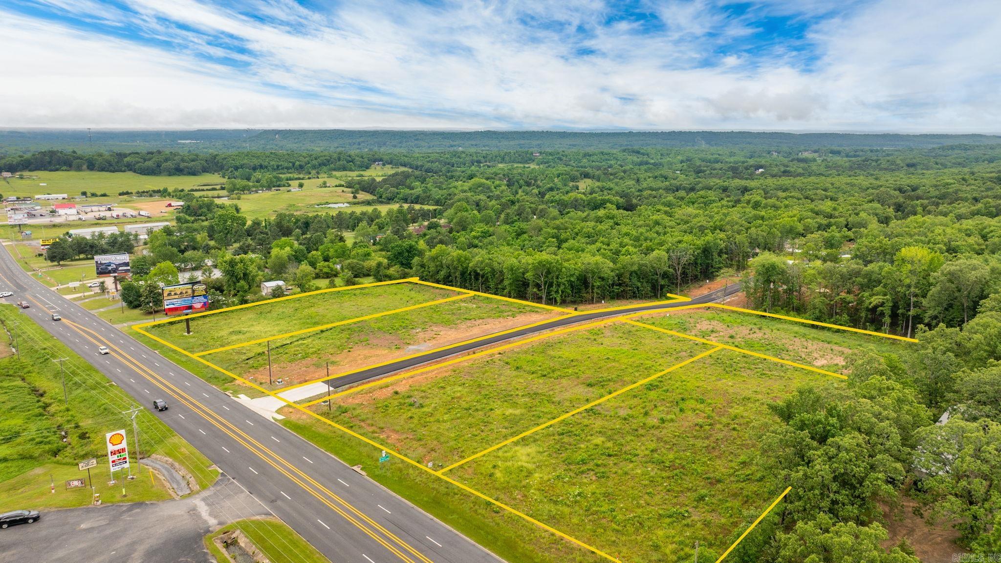 ULES WATSON PLACE - Commercial Sale