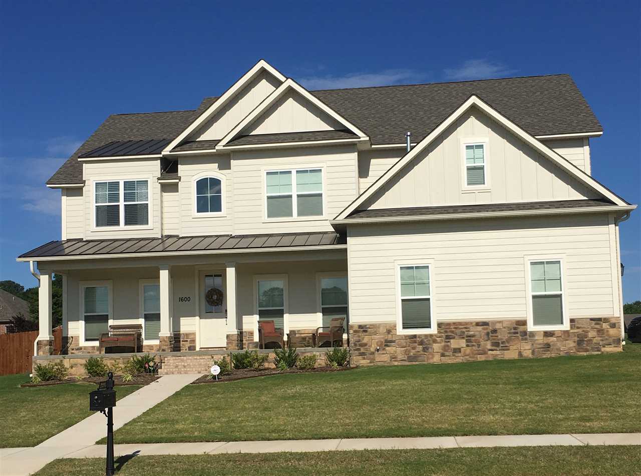 Custom Home built by Watson and Watson Construction, Inc.