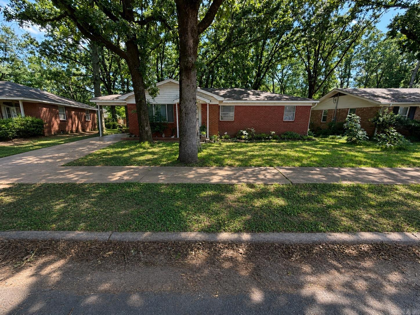 Welcome to this well-maintained home in a prime Midtown Little Rock location. Featuring a new roof and HVAC (2023), it offers peace of mind and modern efficiency. Conveniently located near shopping, dining, and just minutes from downtown, and zoned for William Magnet, Forest Heights STEM Academy, and Hall High School. Ideal for first-time homebuyers or investors seeking strong rental potential and long-term value.