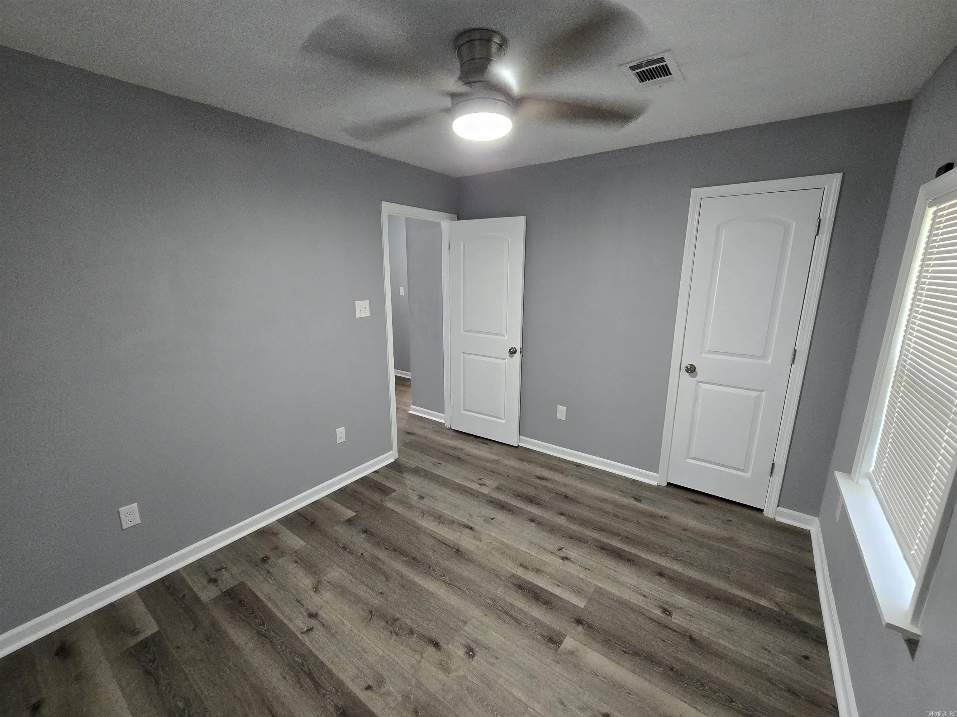 LYNCH ADD - Residential