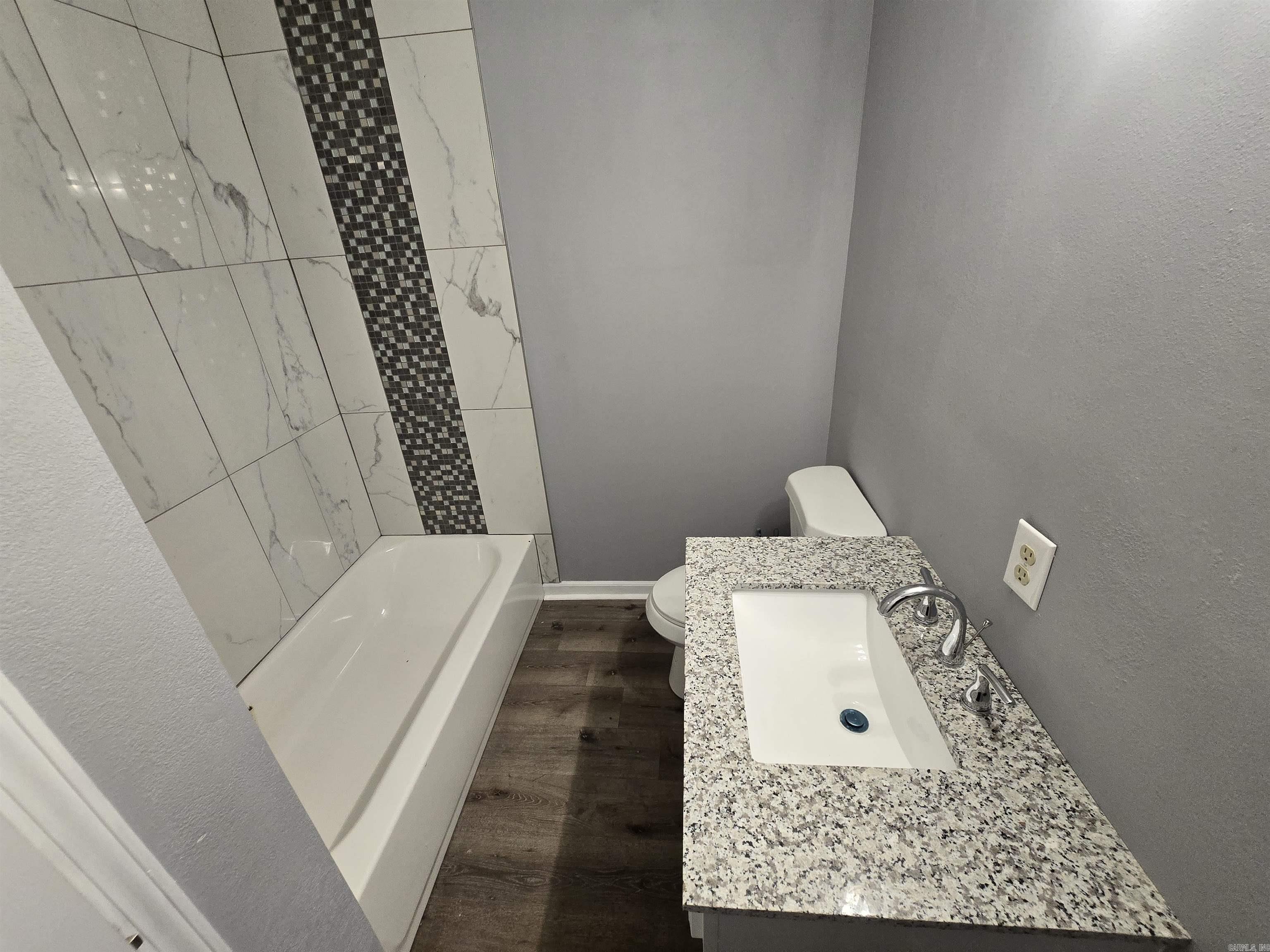 LYNCH ADD - Residential