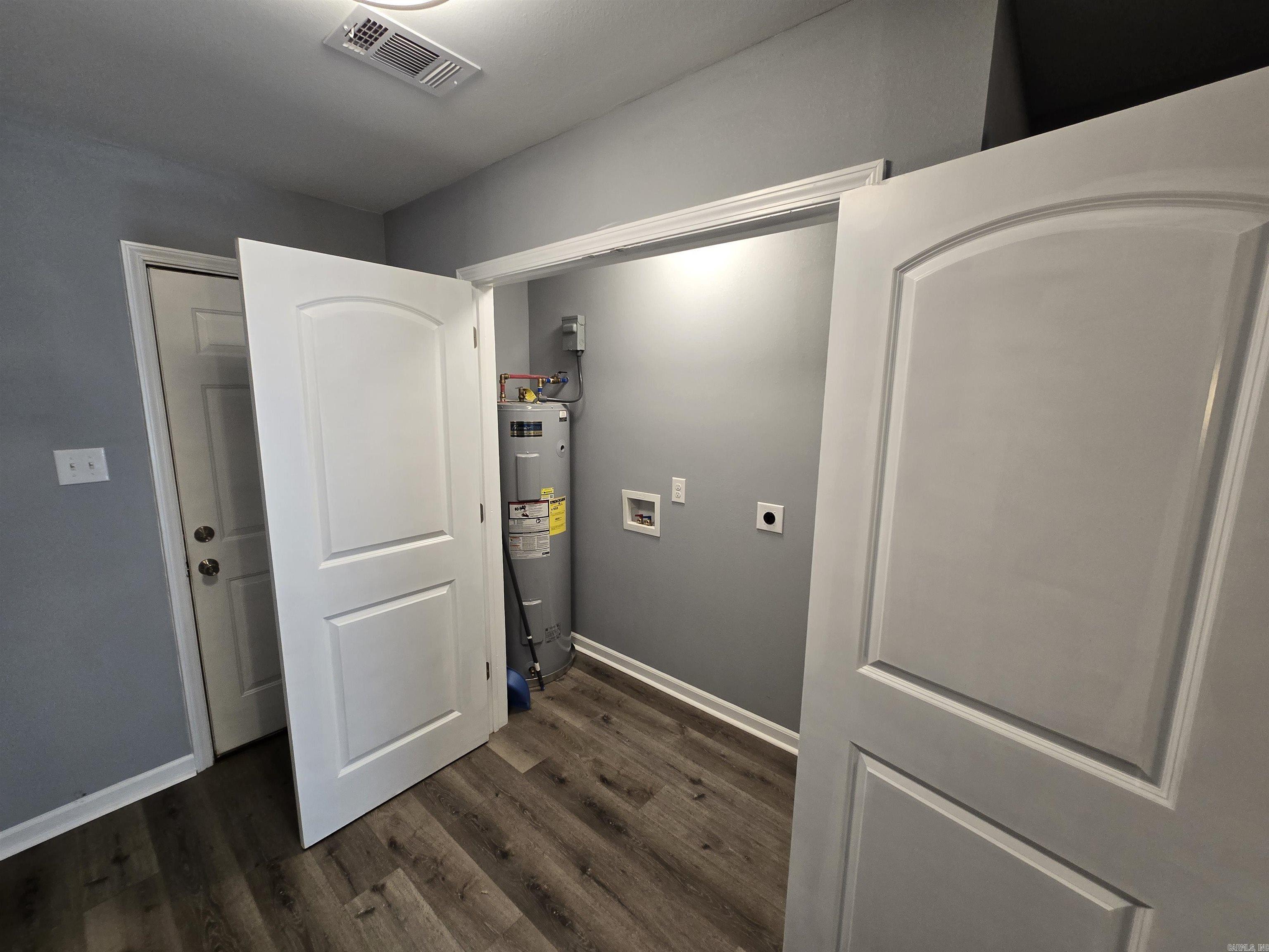 LYNCH ADD - Residential