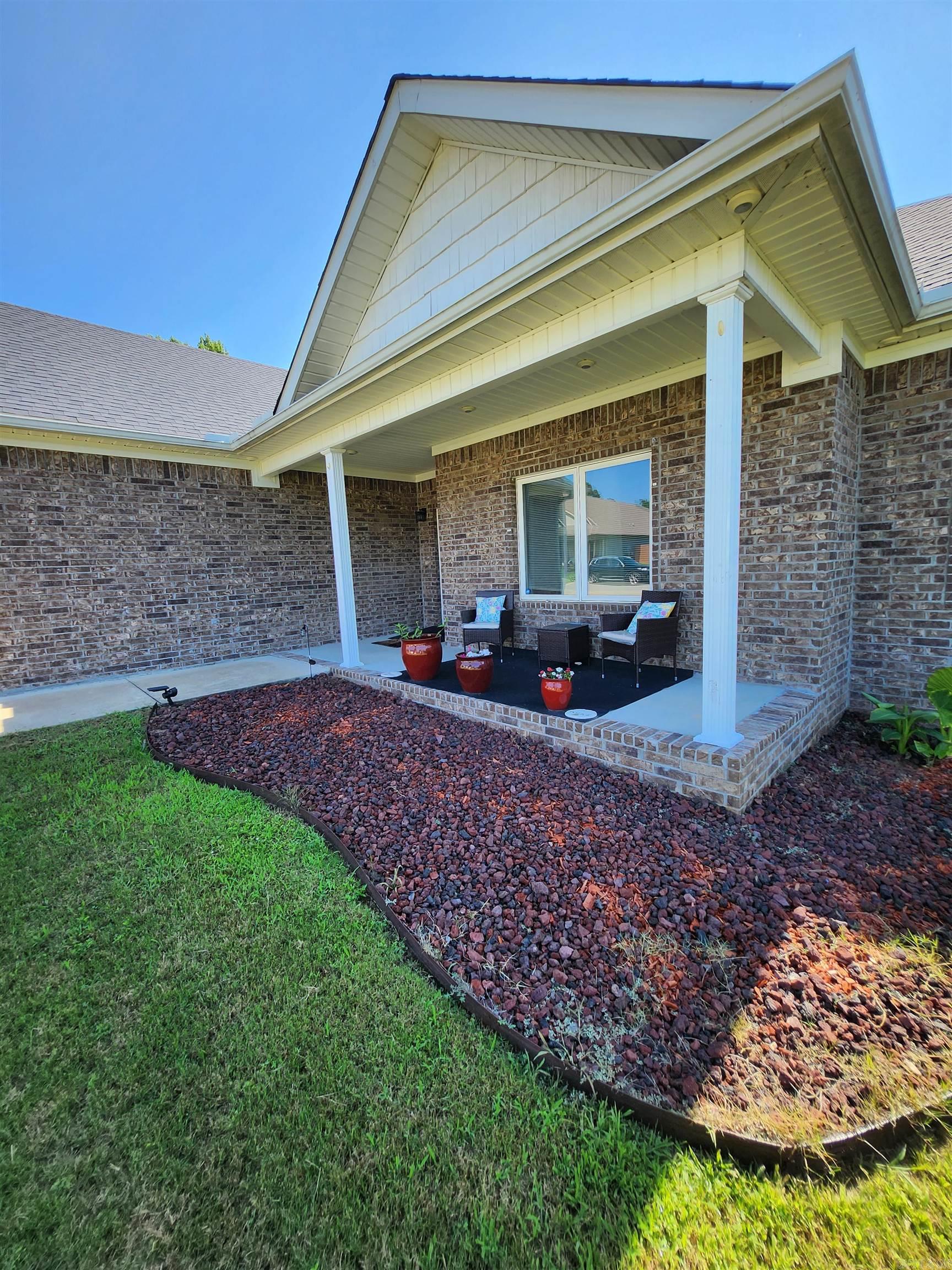 JOHNSWOOD VILLAGE - Residential
