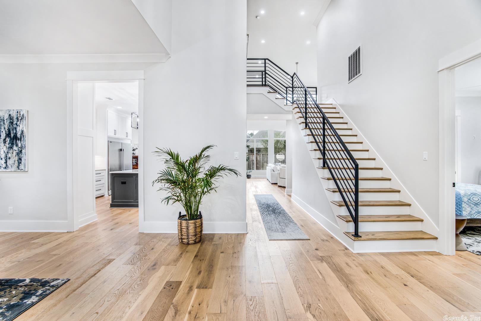 CHENAL VALLEY HALLEN COURT - Residential