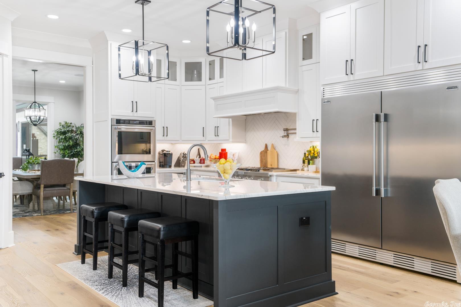 CHENAL VALLEY HALLEN COURT - Residential